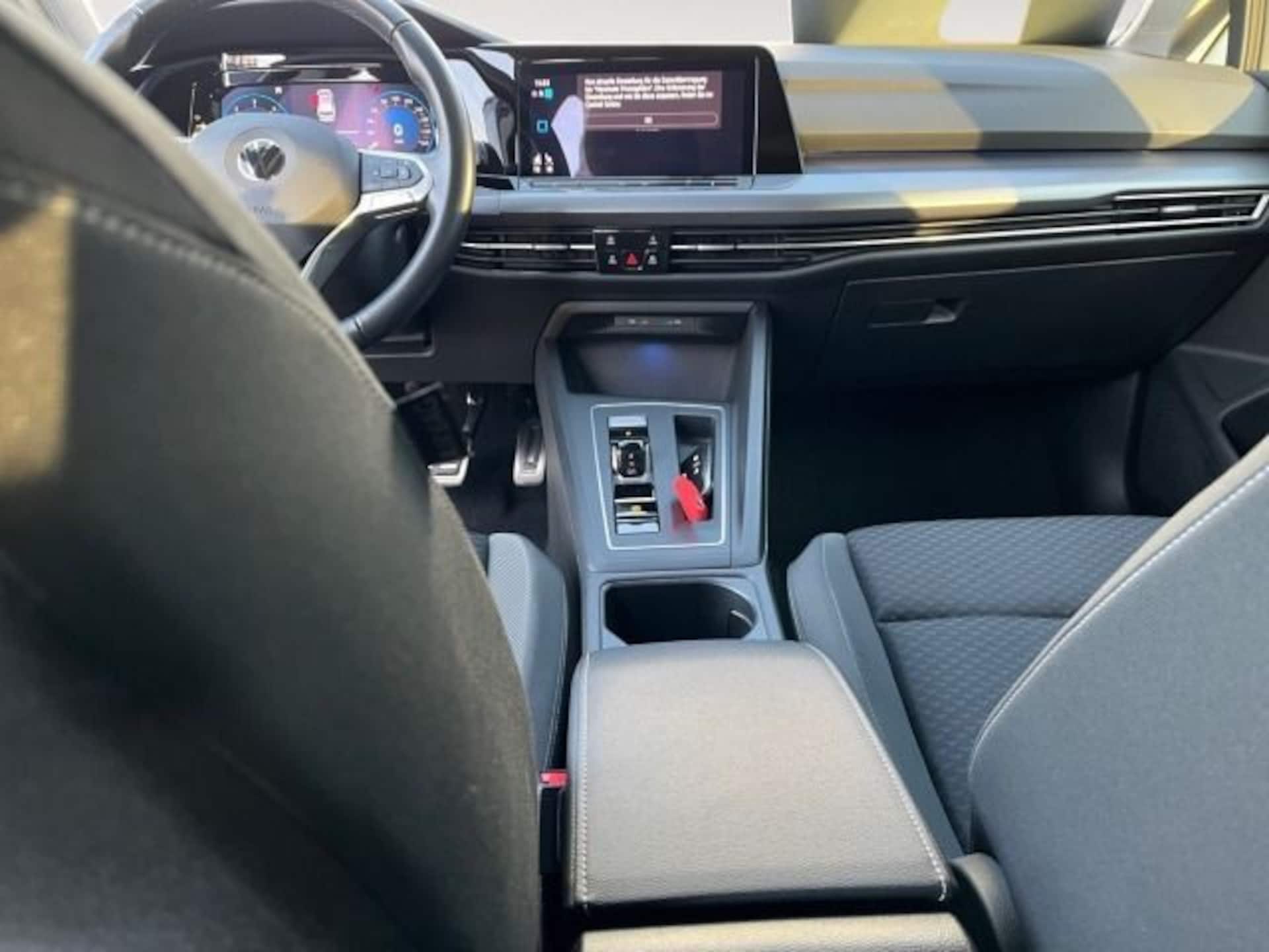 Volkswagen Golf Variant Active