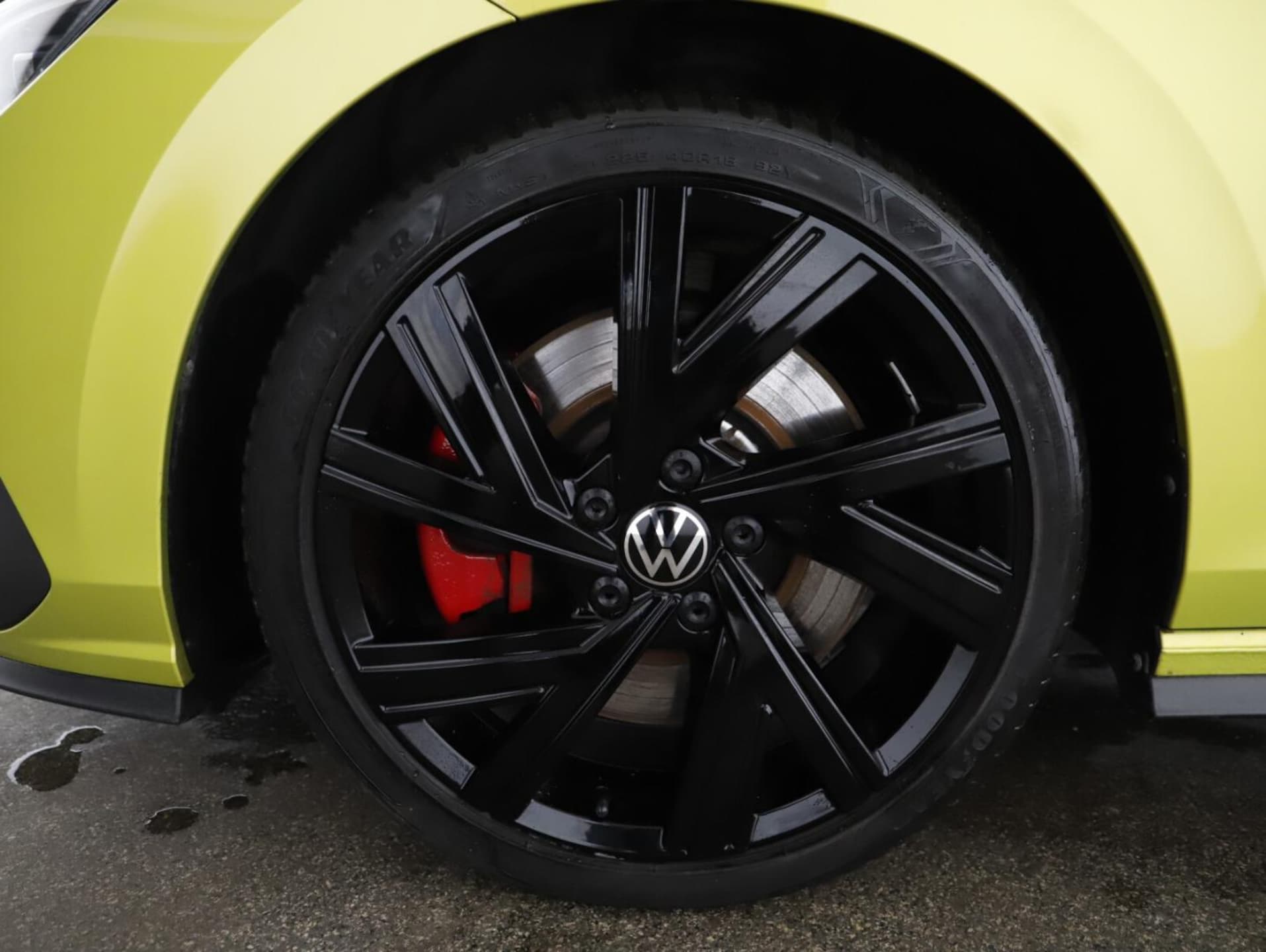 Volkswagen Golf GTI