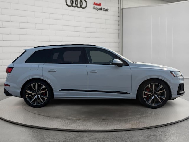 2021 Audi SQ7