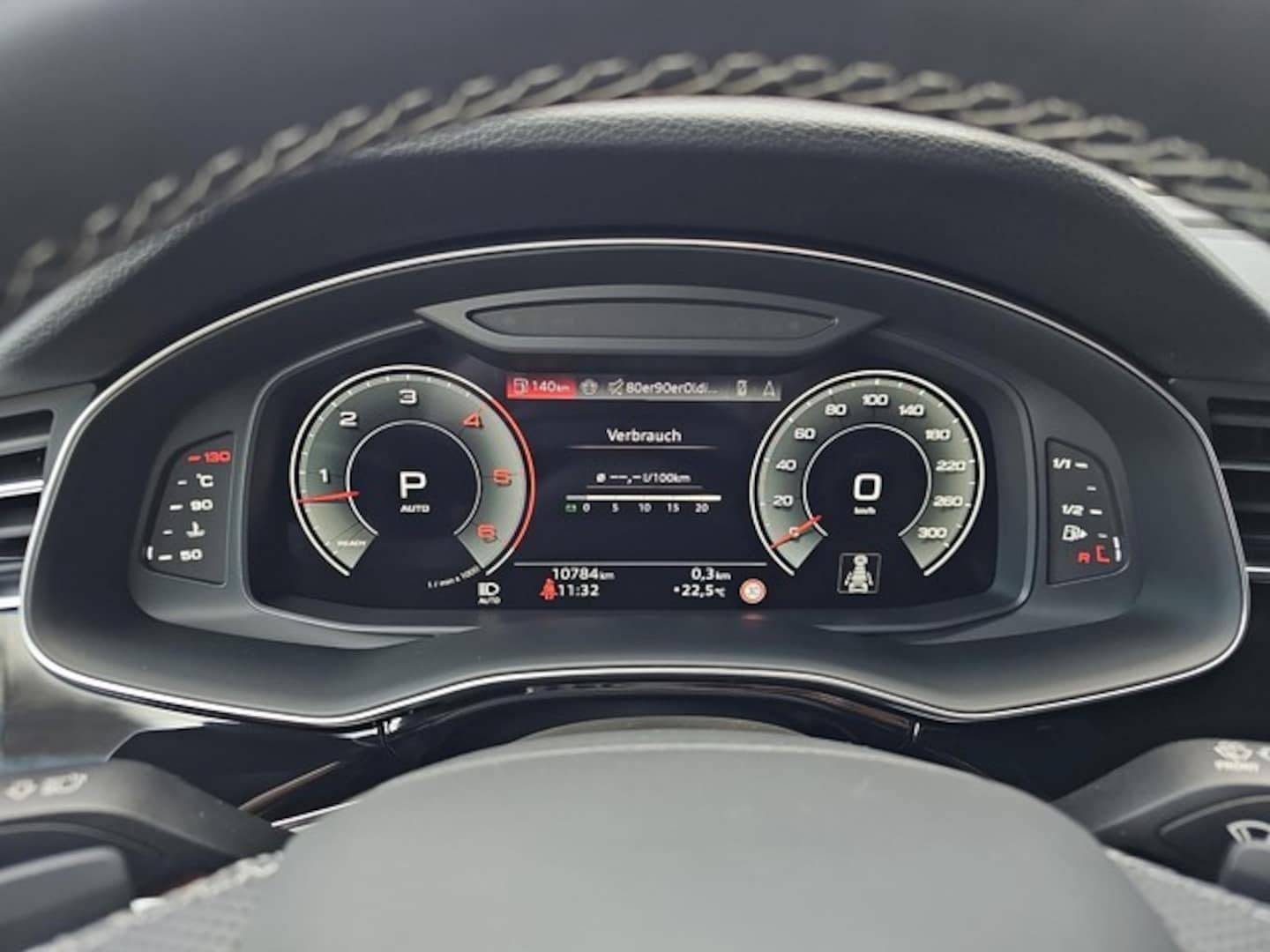 Bild über Audi Q8 SUV S line business TDI quattro 210 kW tiptronic - für weitere Informationen kontaktieren Sie den Audi Partner