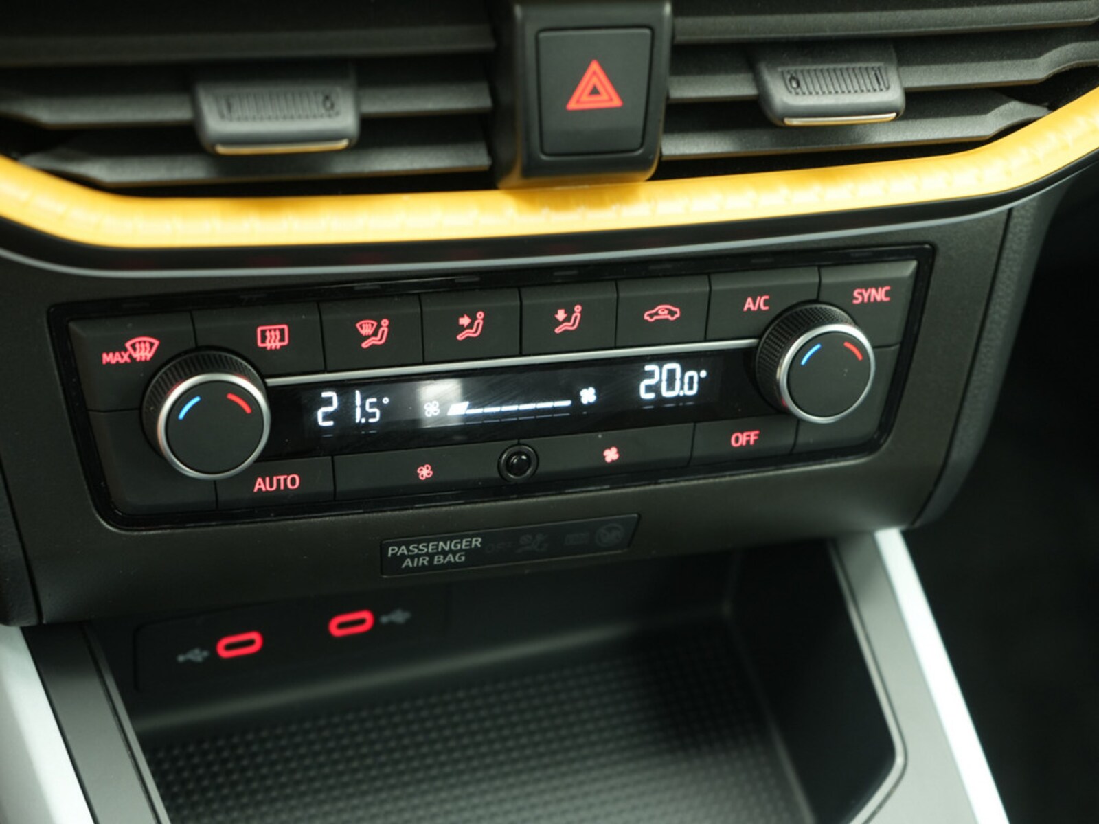 SEAT Arona – Bild 9