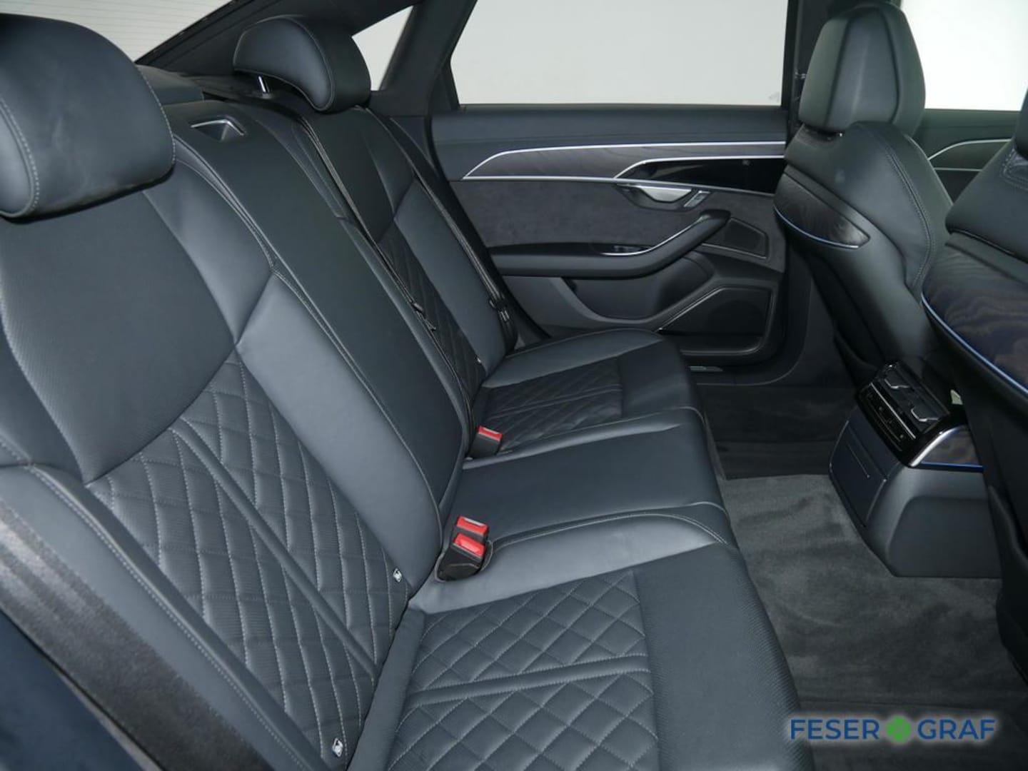 Bild über Audi A8 50 TDI quattro tiptronic - für weitere Informationen kontaktieren Sie den Audi Partner
