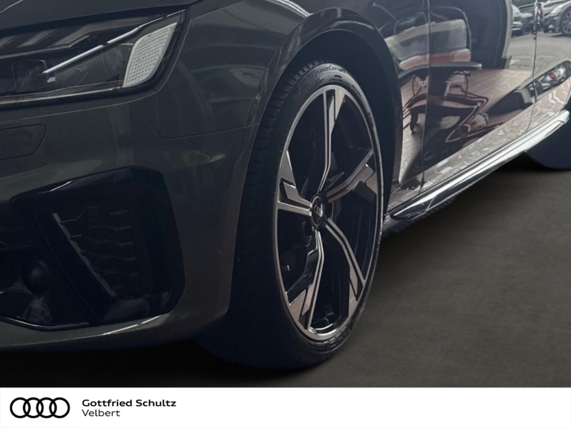 Audi A4 Avant S line