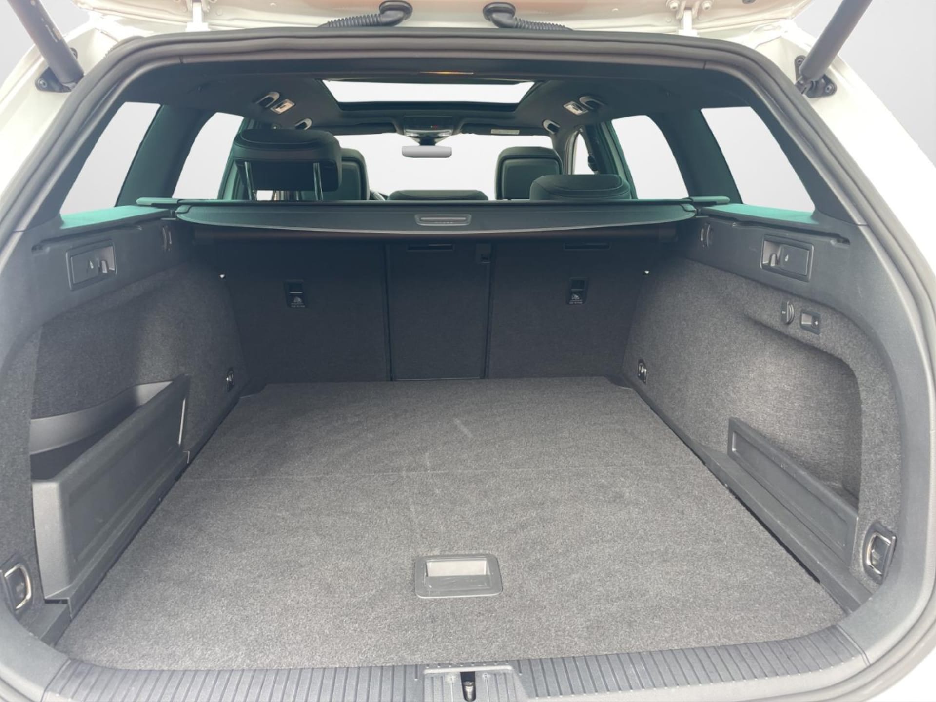 Volkswagen Passat Variant Elegance