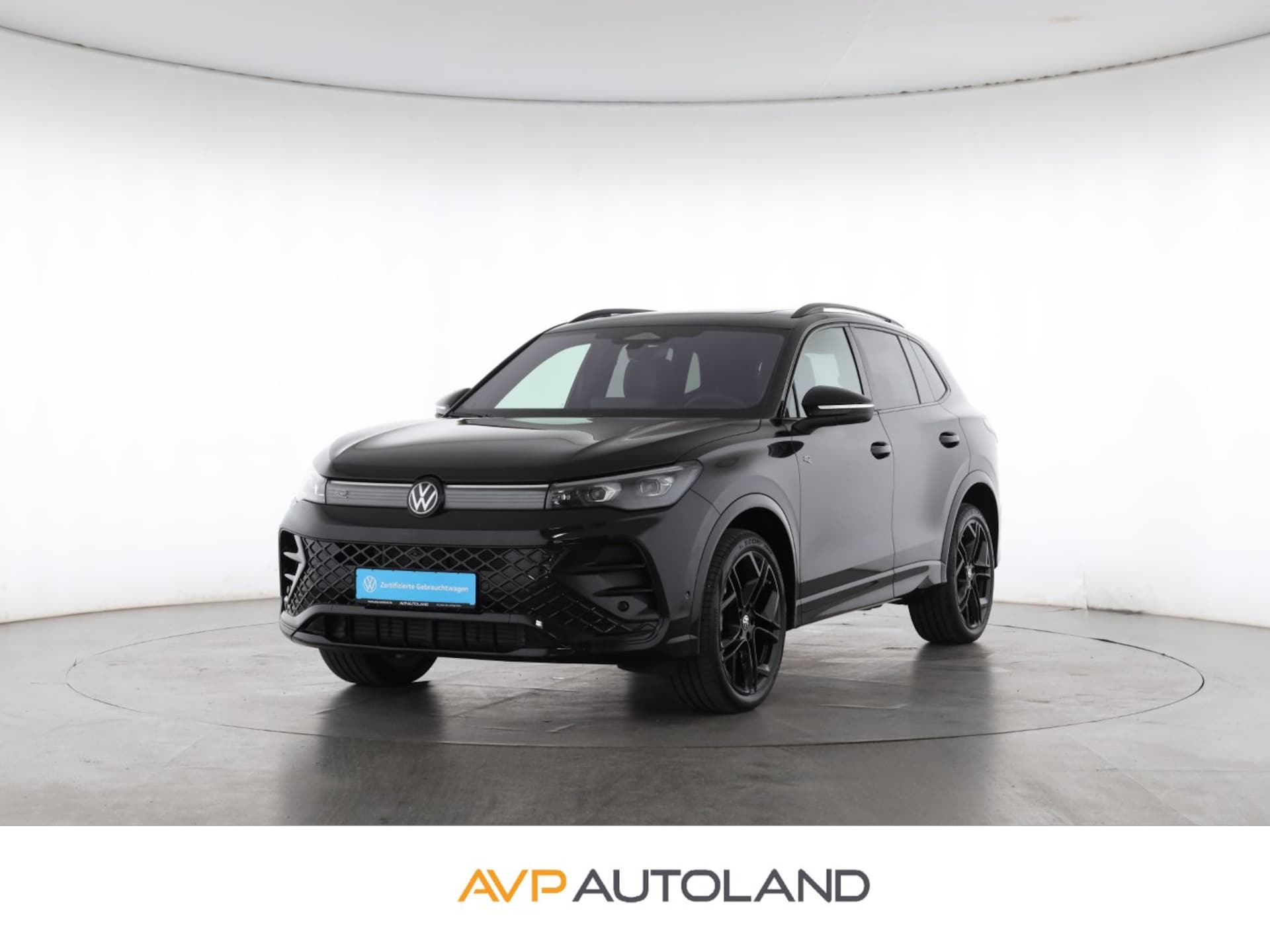 Volkswagen Tiguan — Volkswagen Tiguan 2.0 TDI DSG 4MOTION R-Line BLACK STYLE