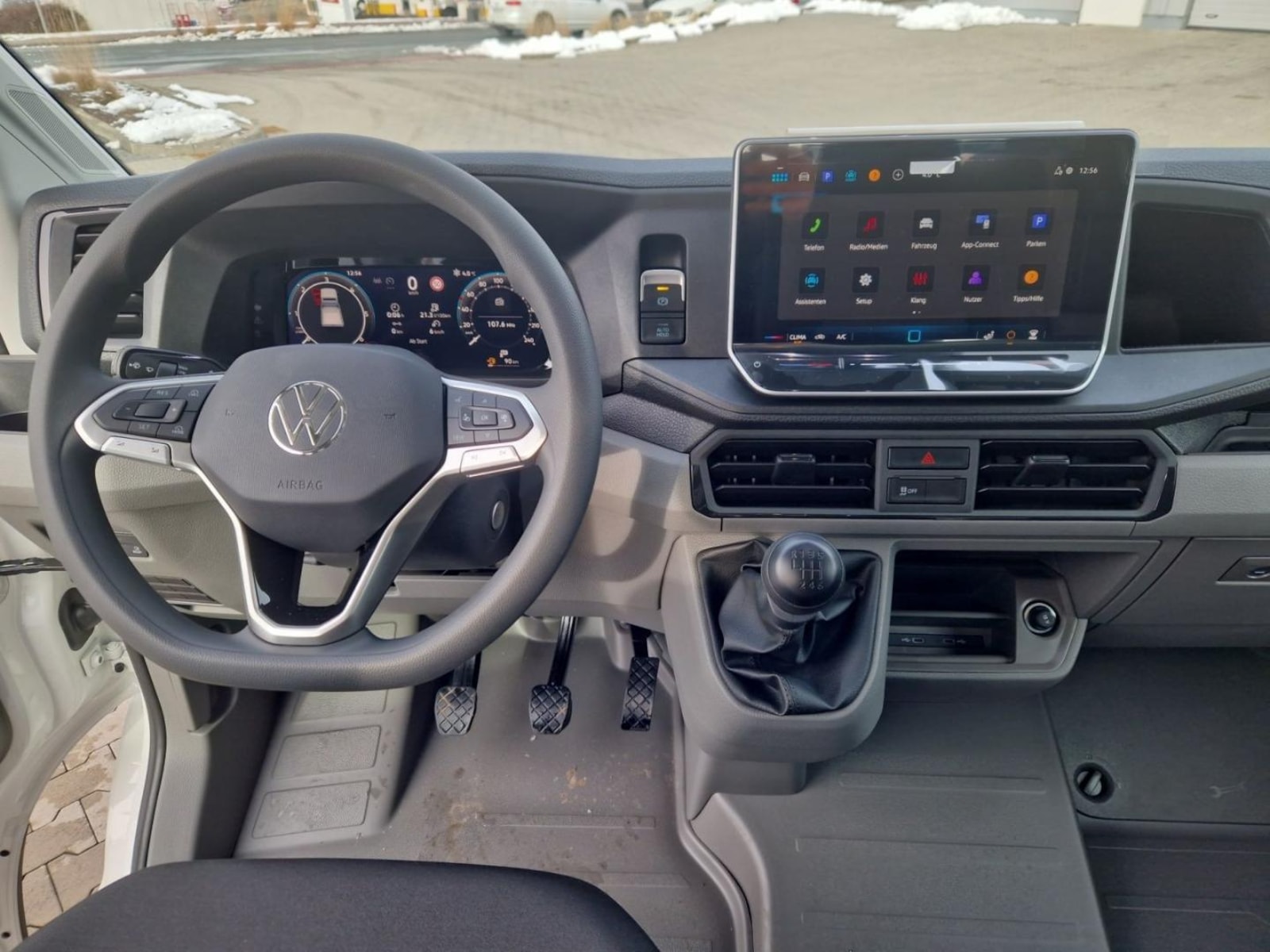 Volkswagen Crafter Doppelkabine langer Radstand – Bild 7