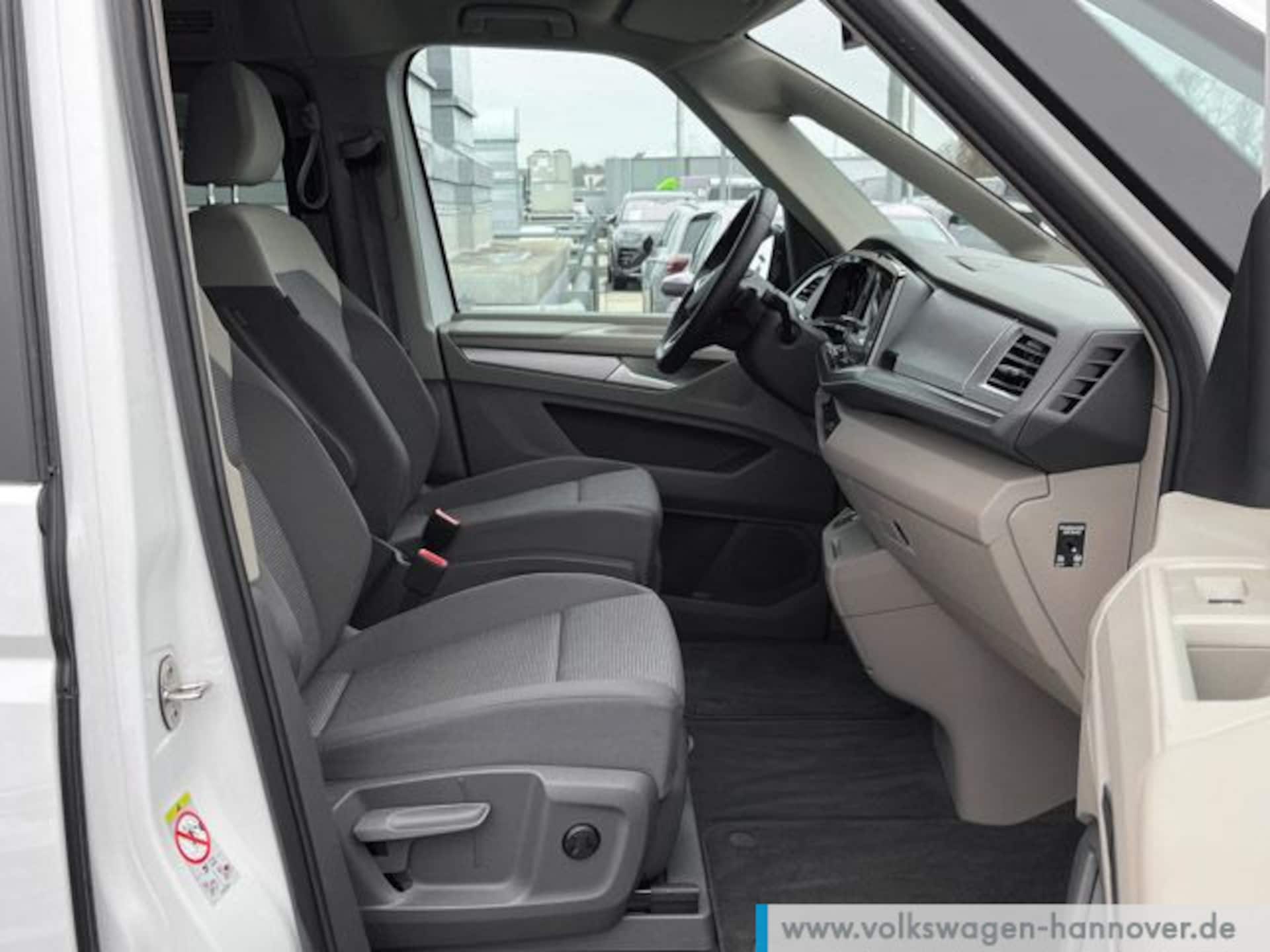Volkswagen California Beach Camper