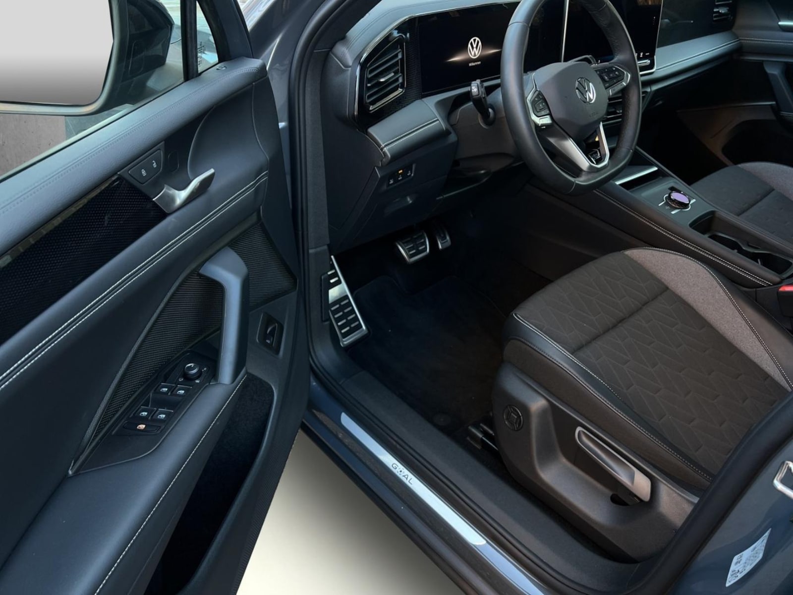 Volkswagen Tiguan – Bild 11
