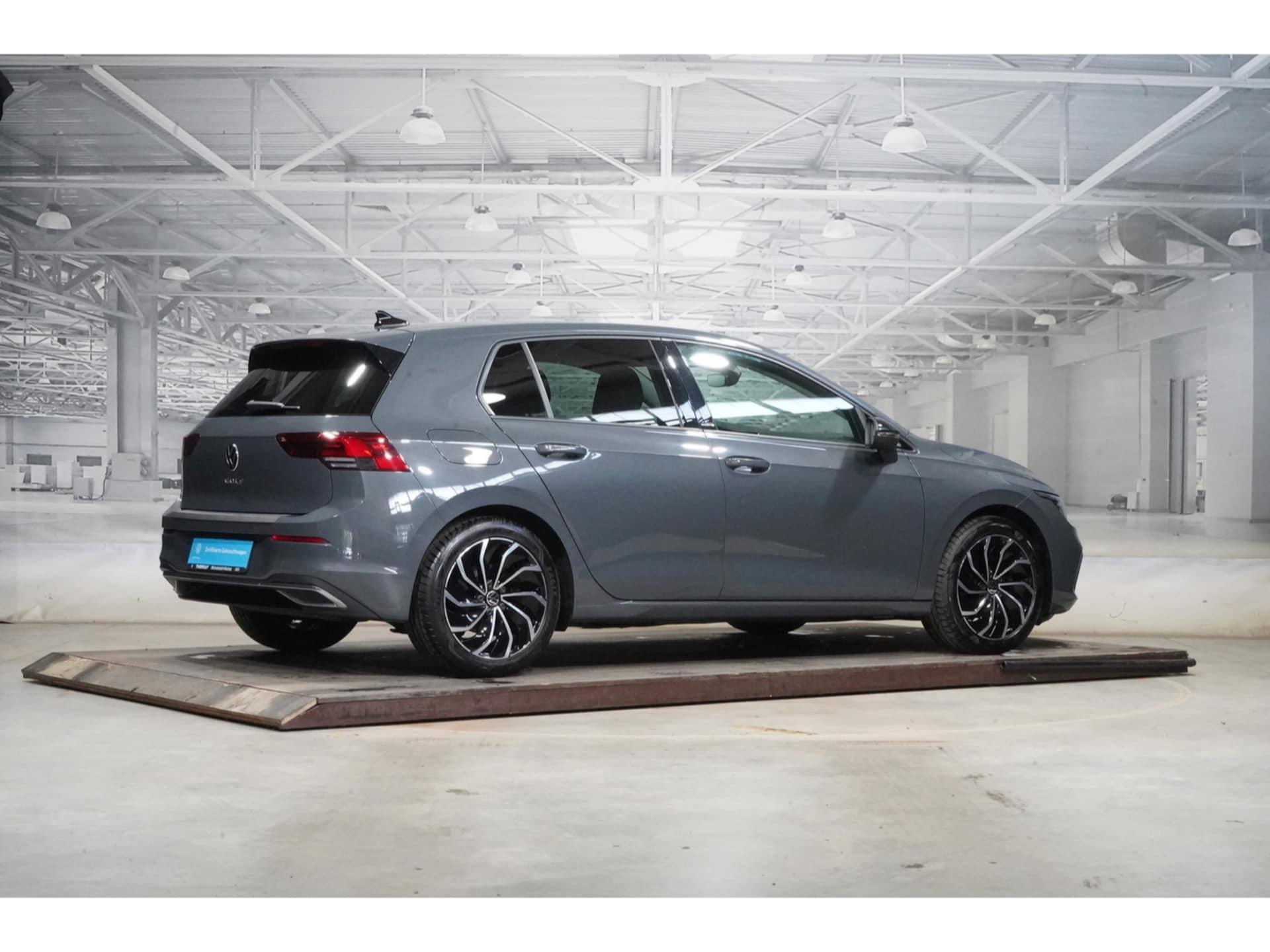 Volkswagen Golf Active