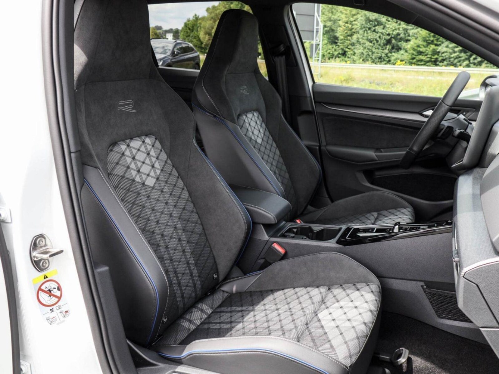 Volkswagen Golf Variant – Bild 6