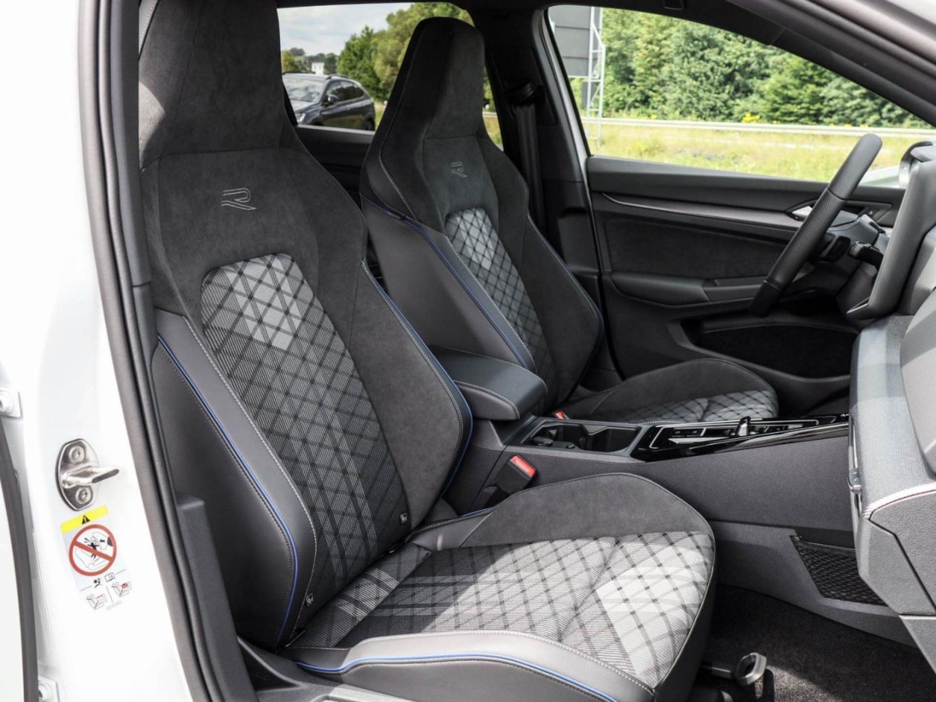 Volkswagen Golf Variant R-Line