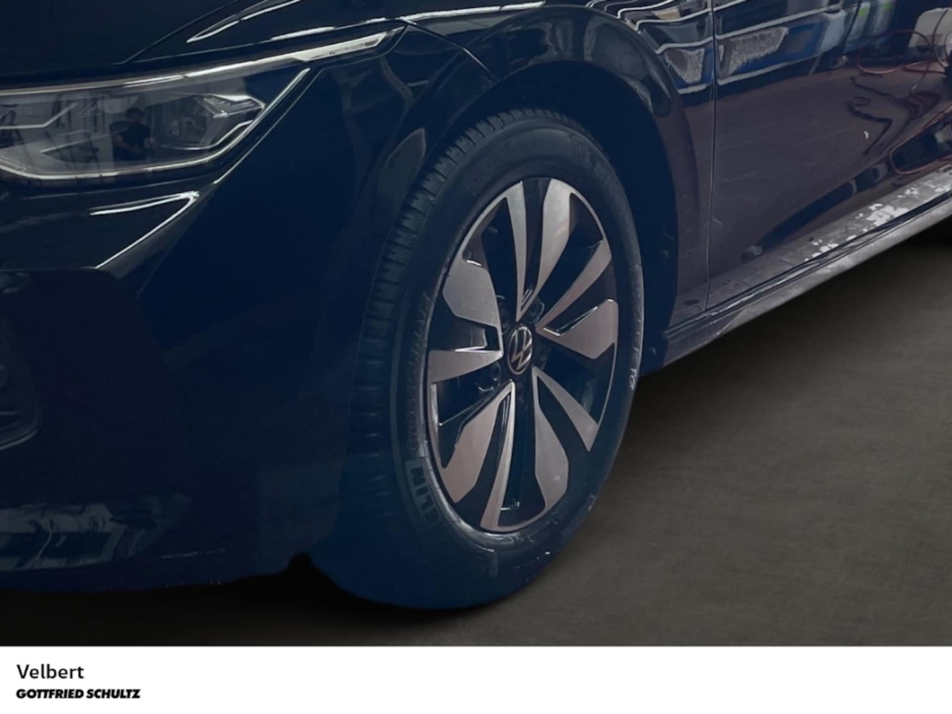 Volkswagen Golf Life
