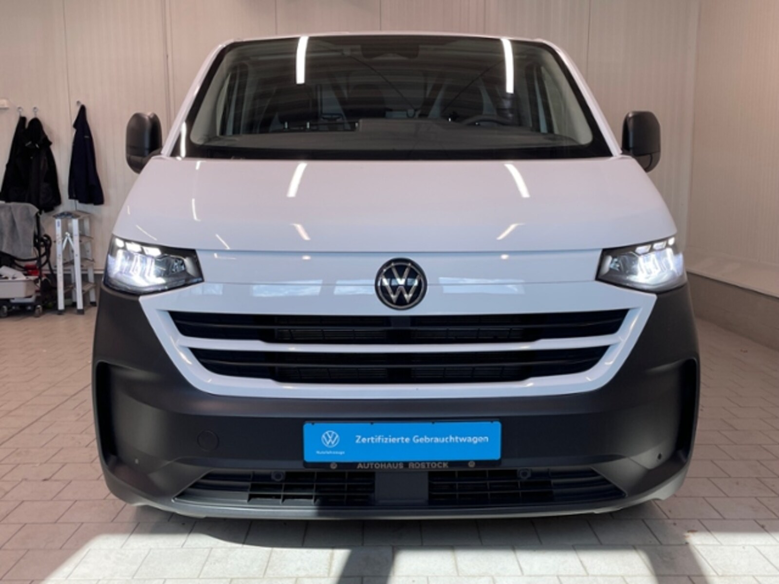 Volkswagen Transporter Kasten langer Radstand – Bild 9