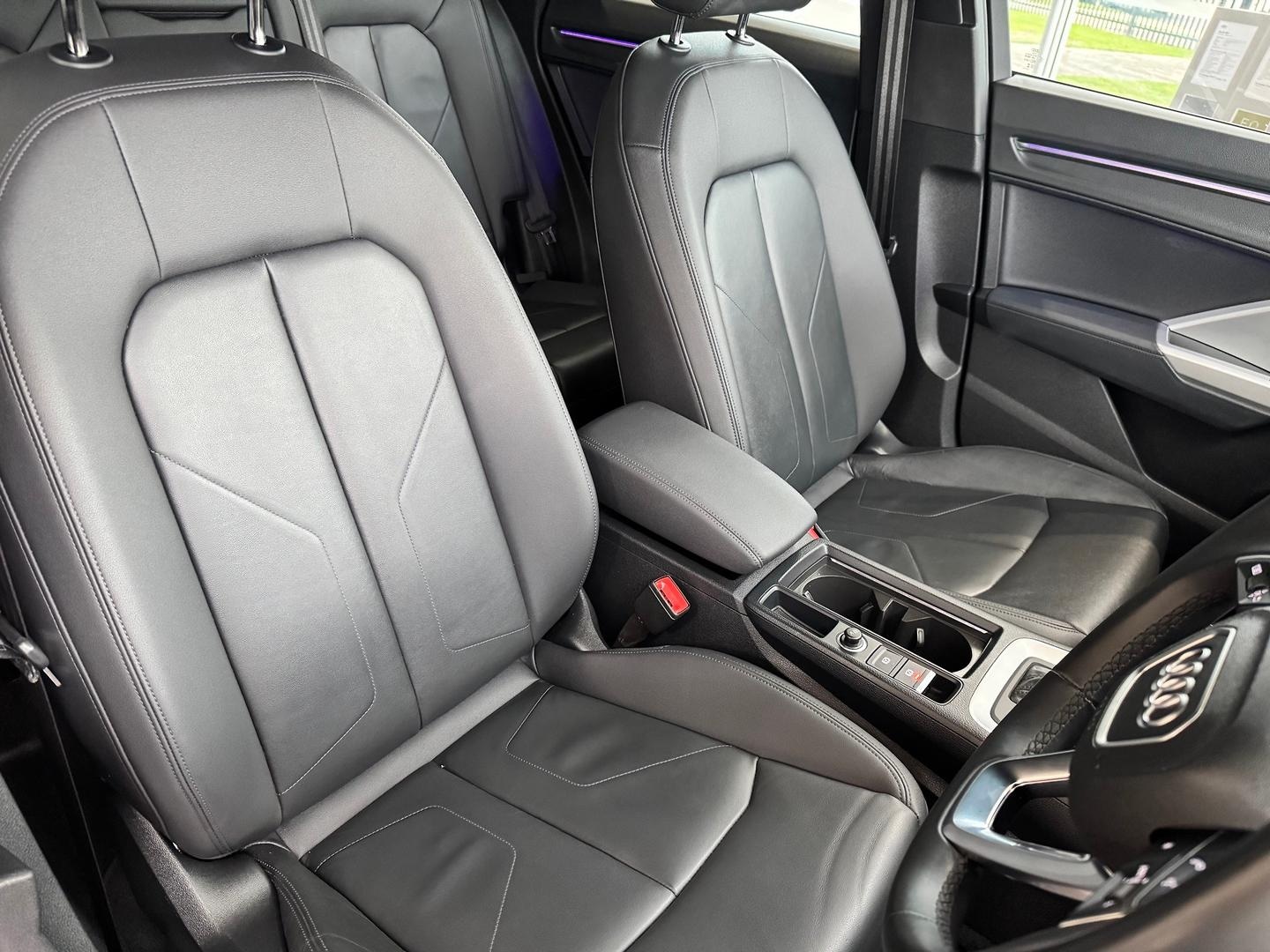 Image about Audi Q3 40 TFSI quattro S tronic