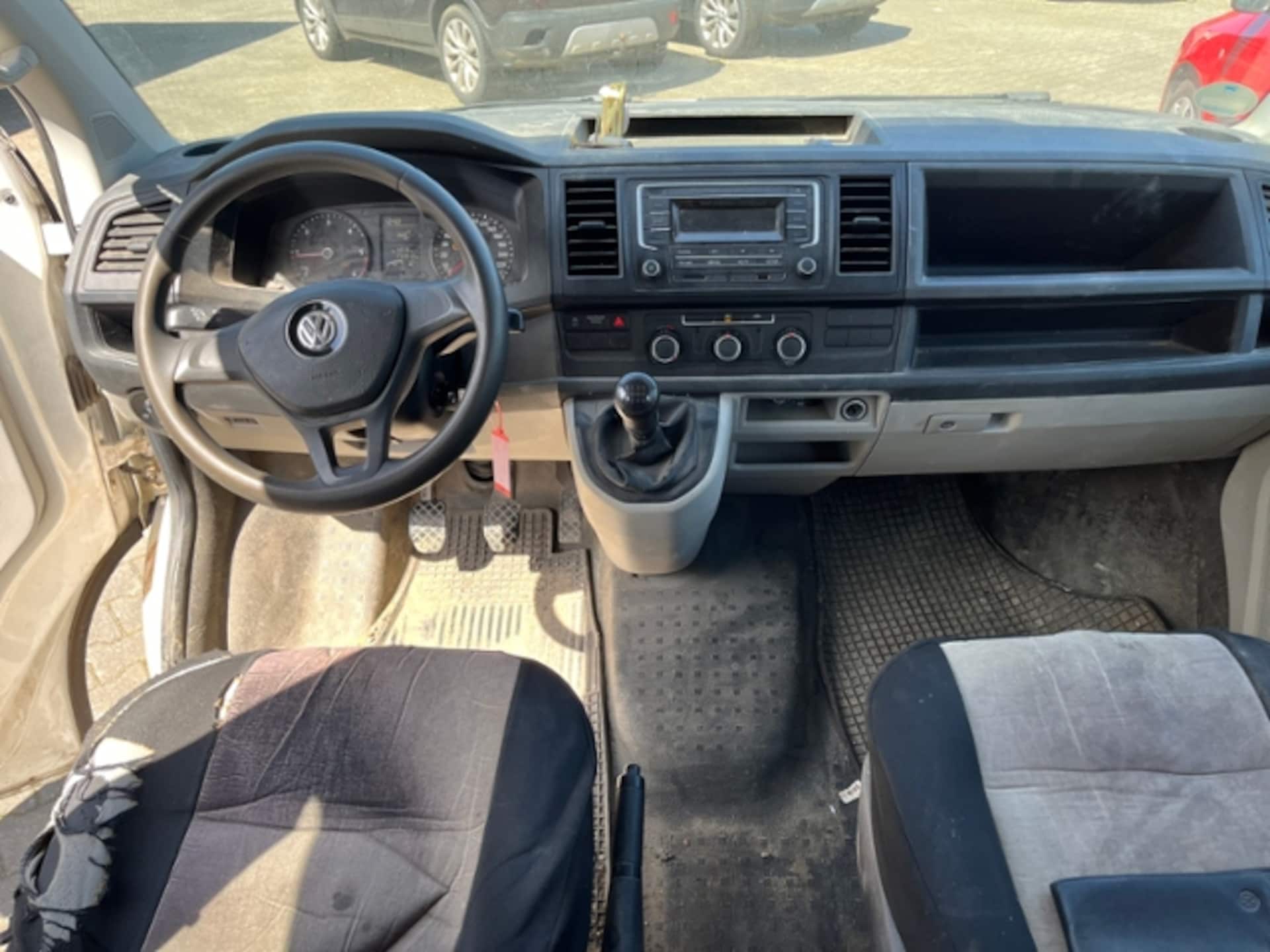 Volkswagen T6 Transporter Kasten langer Radstand