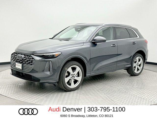 2025 Audi Q5 40 Premium Plus's photo