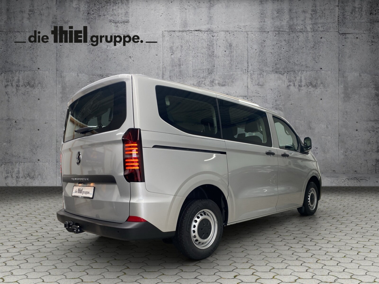 Volkswagen Transporter Kombi kurzer Radstand – Bild 5