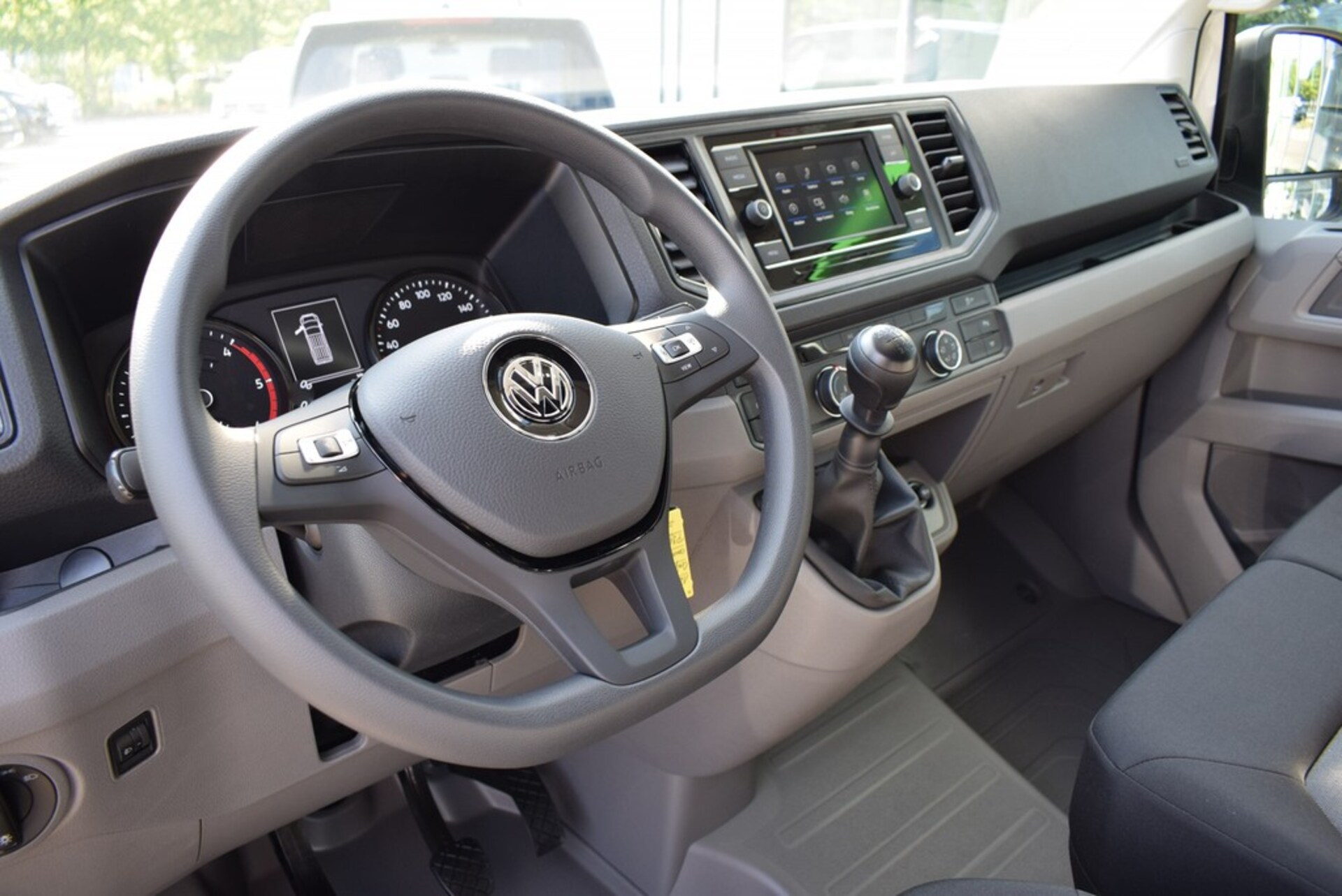 Volkswagen Crafter Kasten mittlerer Radstand