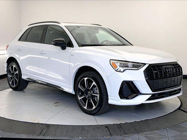 2025 Audi Q3 45 TFSI S Line Premium Plus quattro's photo