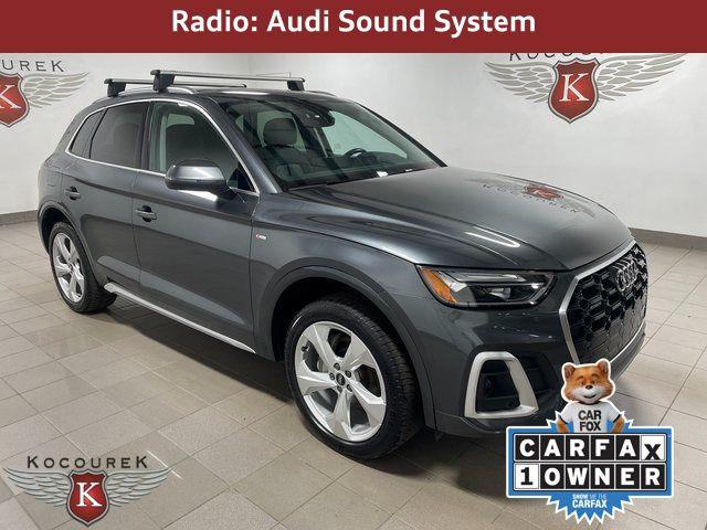 2023 Audi Q5 45 Premium Plus's photo