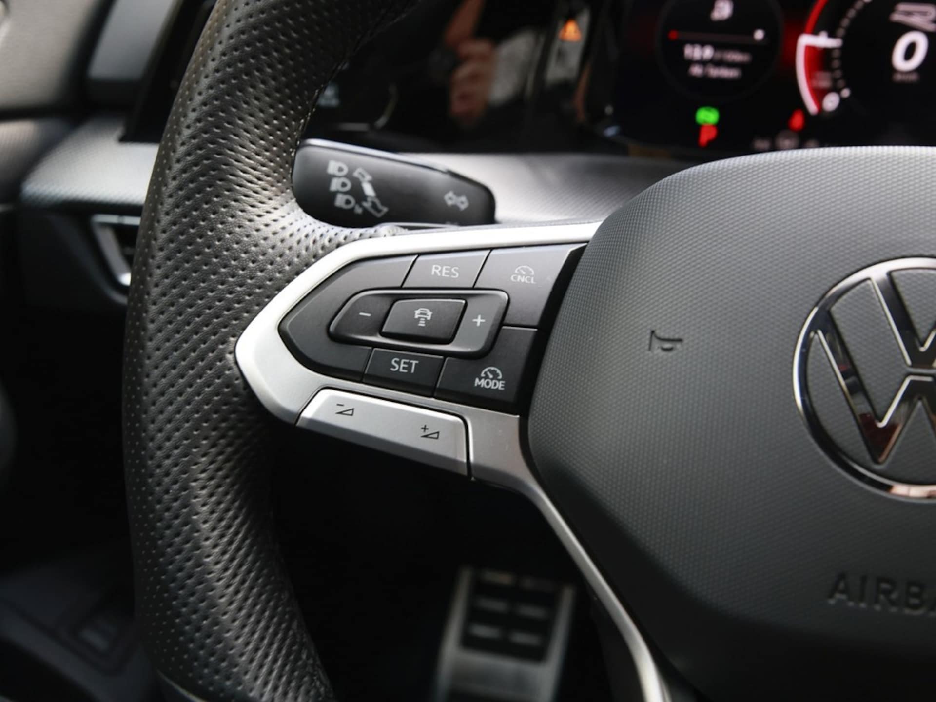 Volkswagen Golf Variant R-Line