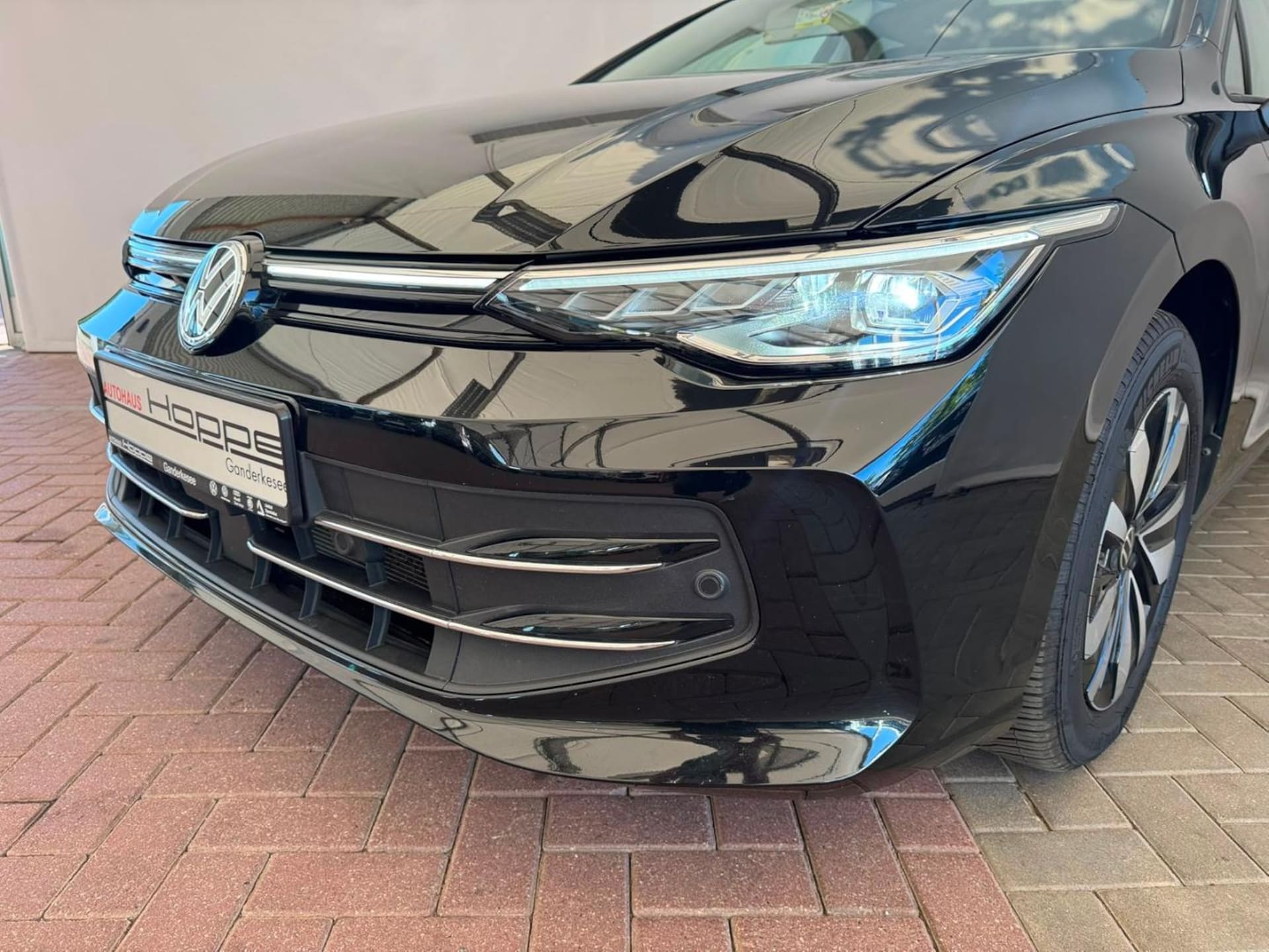 Volkswagen Golf Life