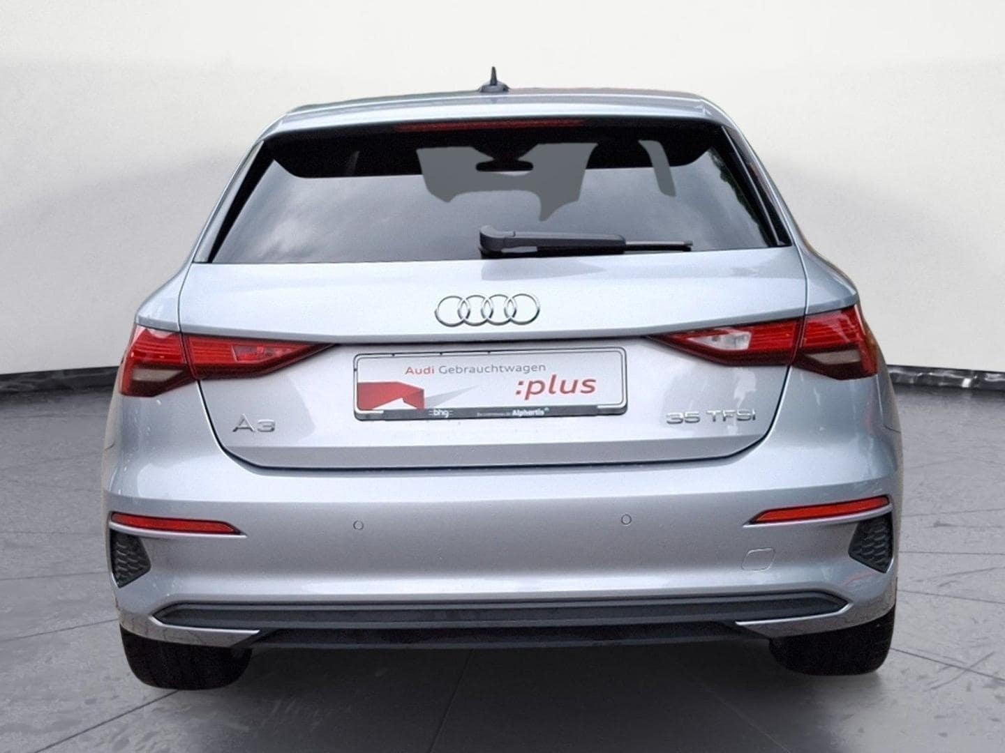 Bild über Audi A3 Sportback 35 TFSI Schaltgetriebe - für weitere Informationen kontaktieren Sie den Audi Partner