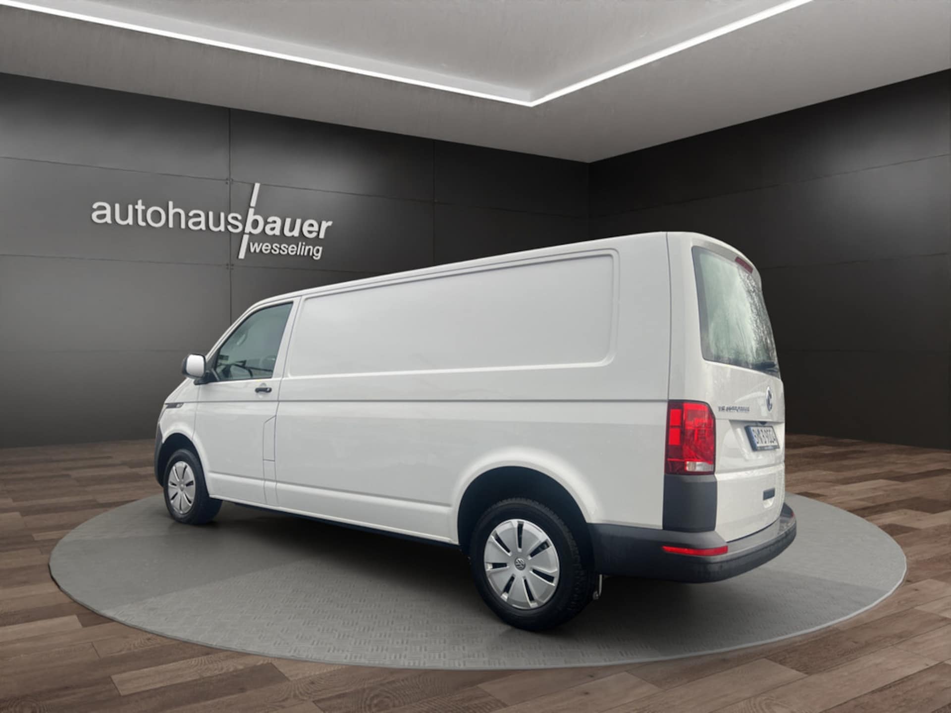 Volkswagen T6.1 Transporter Kasten langer Radstand