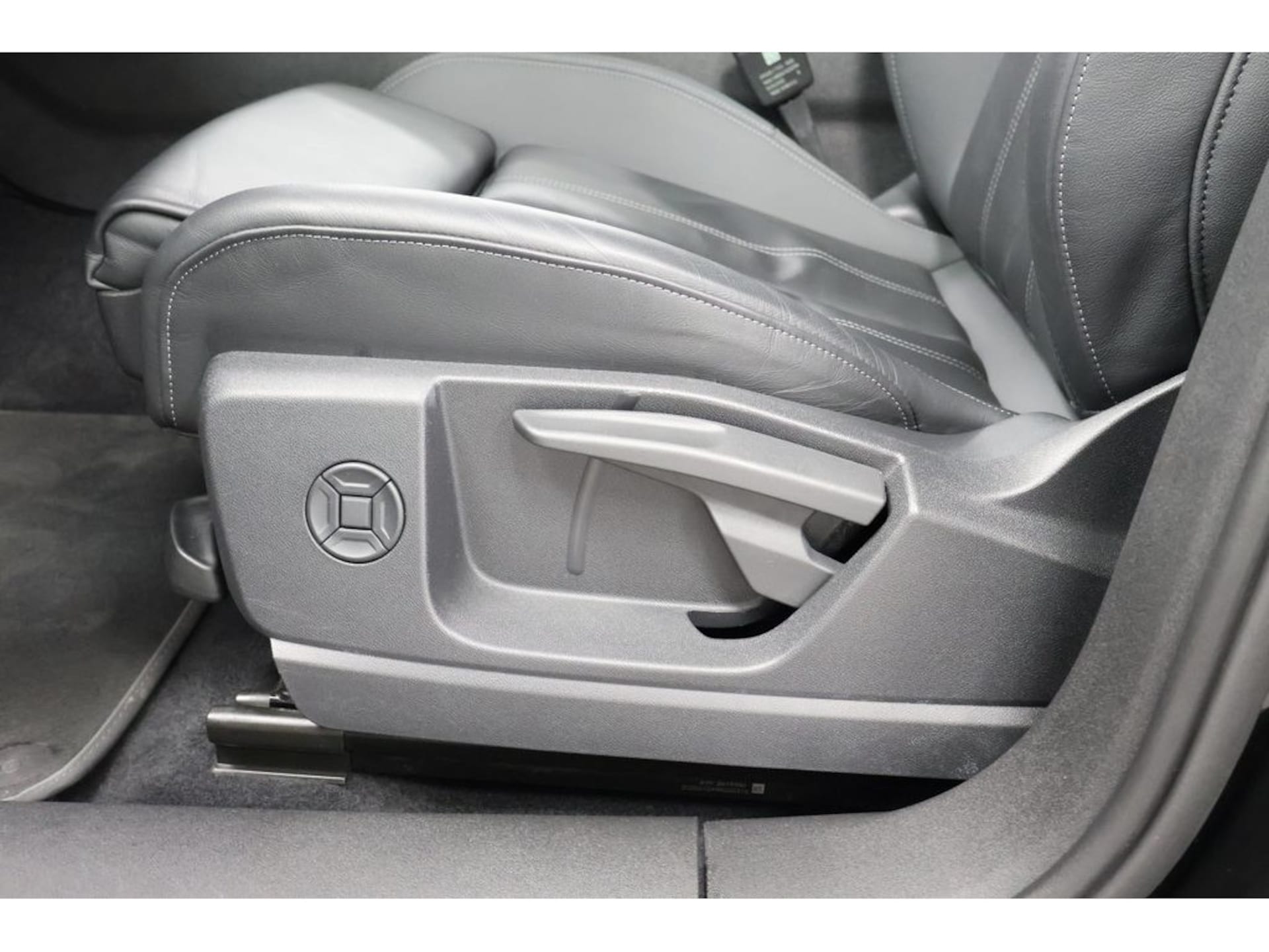 Audi Q5 SUV edition one