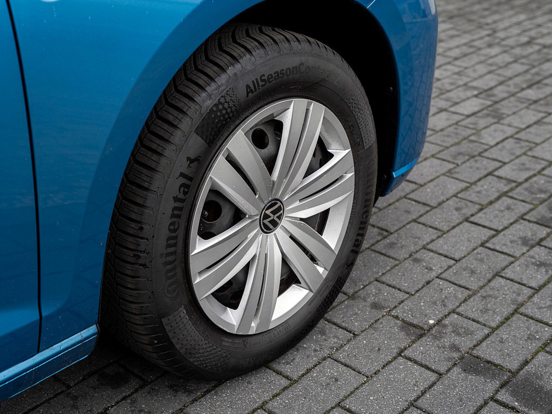 Volkswagen Caddy Basis-Modell