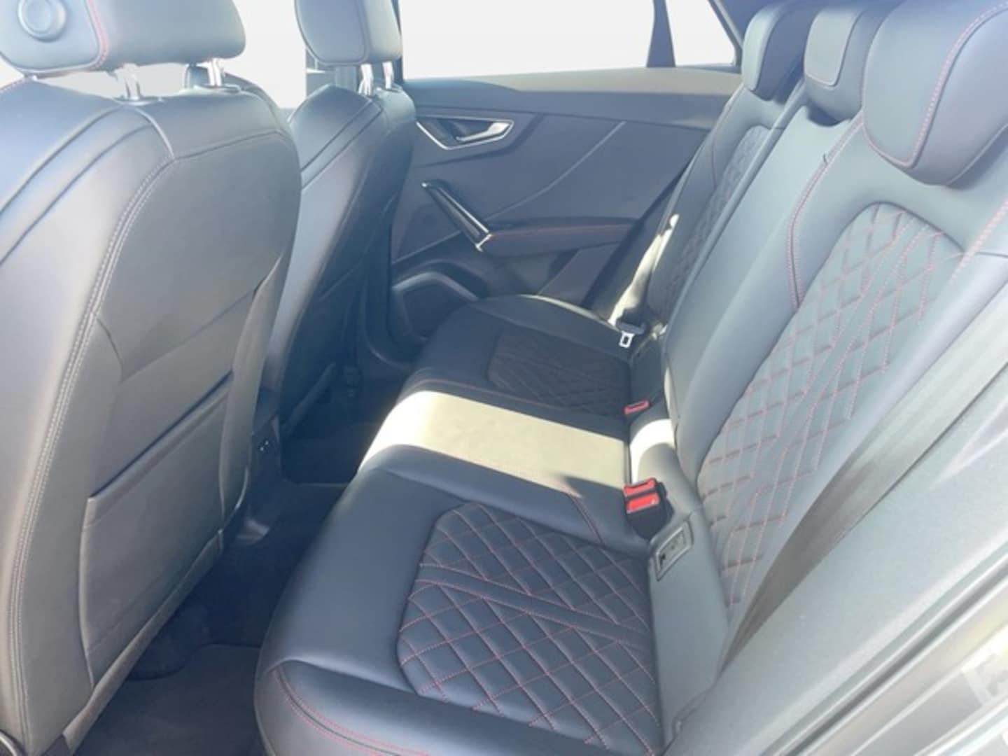 Bild über Audi Q2 S line 35 TDI S tronic - für weitere Informationen kontaktieren Sie den Audi Partner