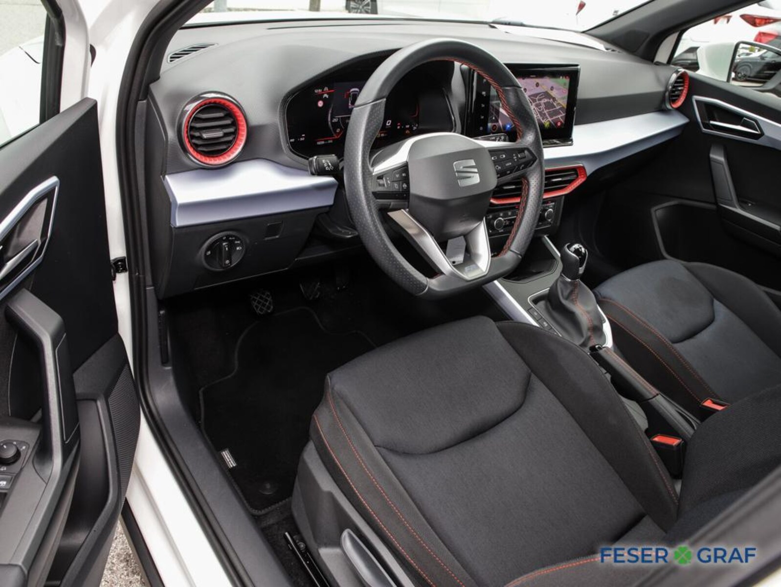 SEAT Arona – Bild 10