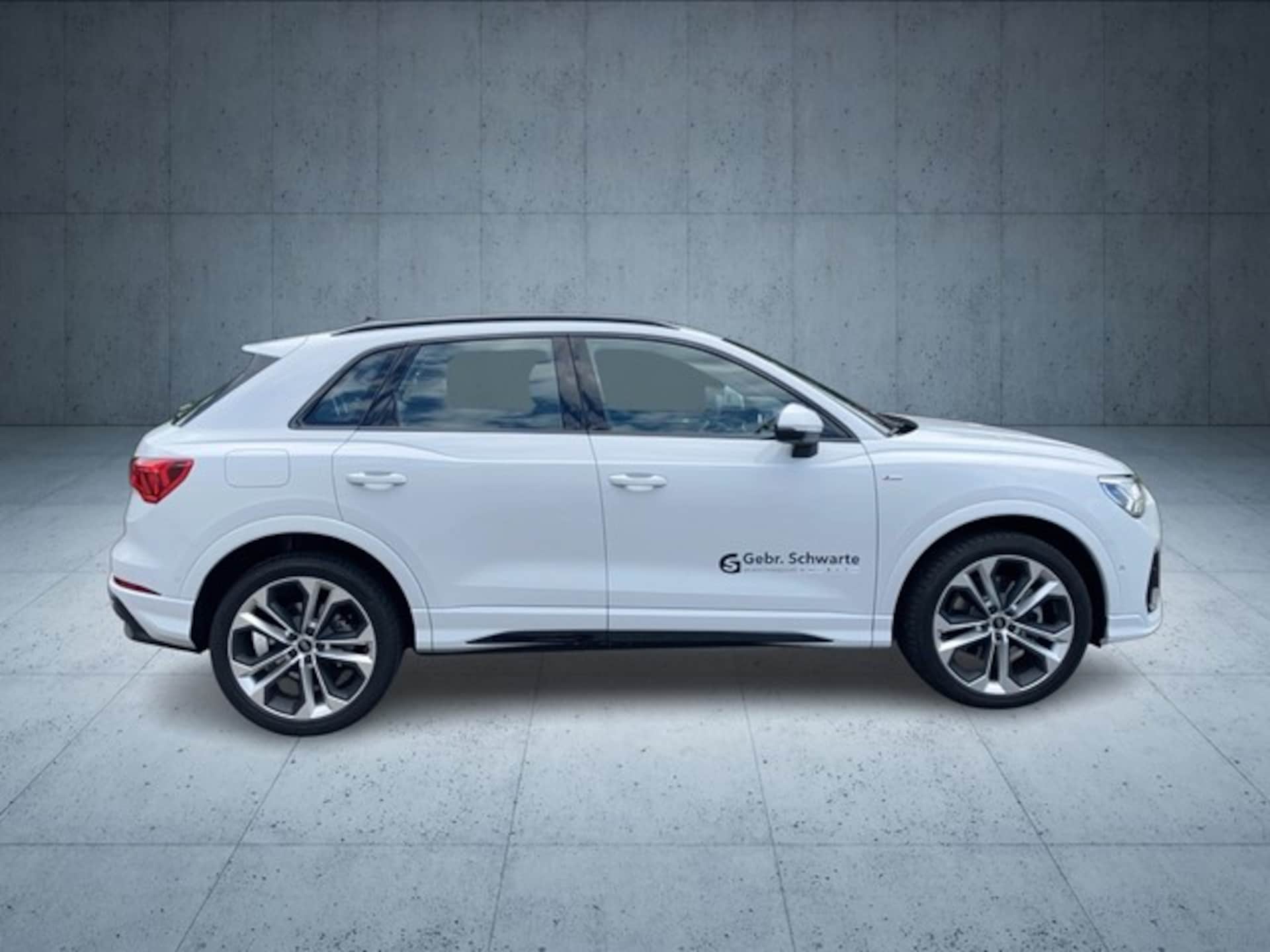 Audi Q3 SUV S line