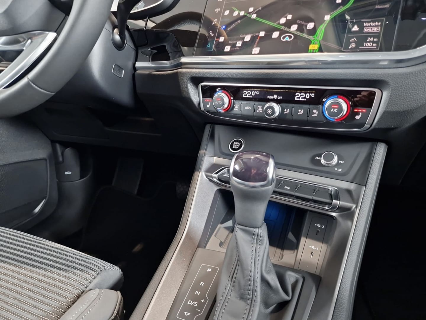 Bild über Audi Q3 Sportback 35 TFSI S tronic - für weitere Informationen kontaktieren Sie den Audi Partner