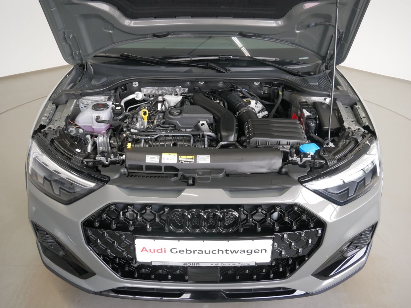 Bild über Audi A1 allstreet 35 TFSI S tronic - für weitere Informationen kontaktieren Sie den Audi Partner