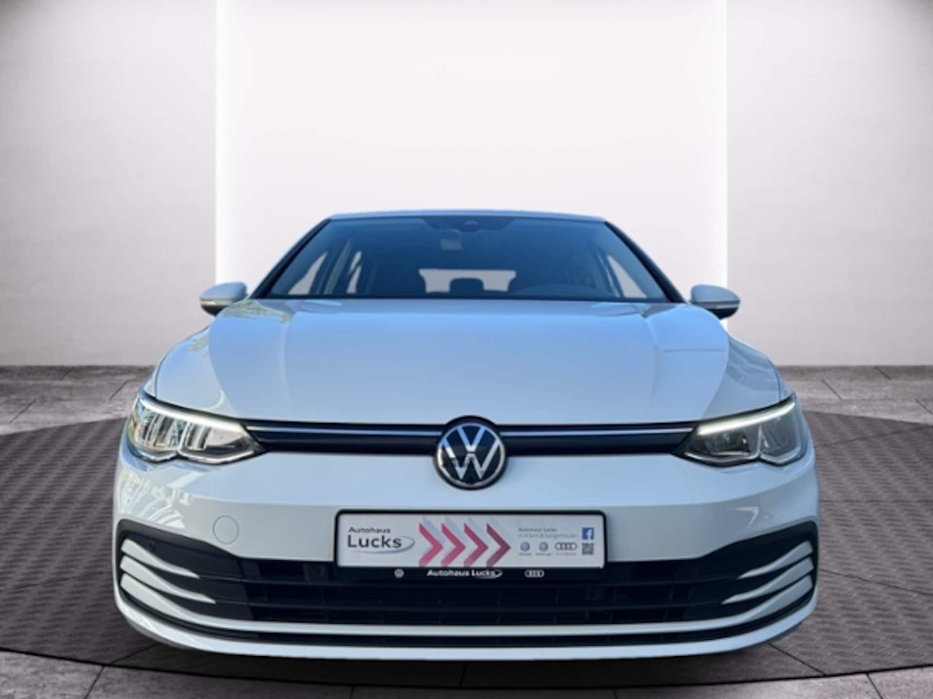 Volkswagen Golf Life