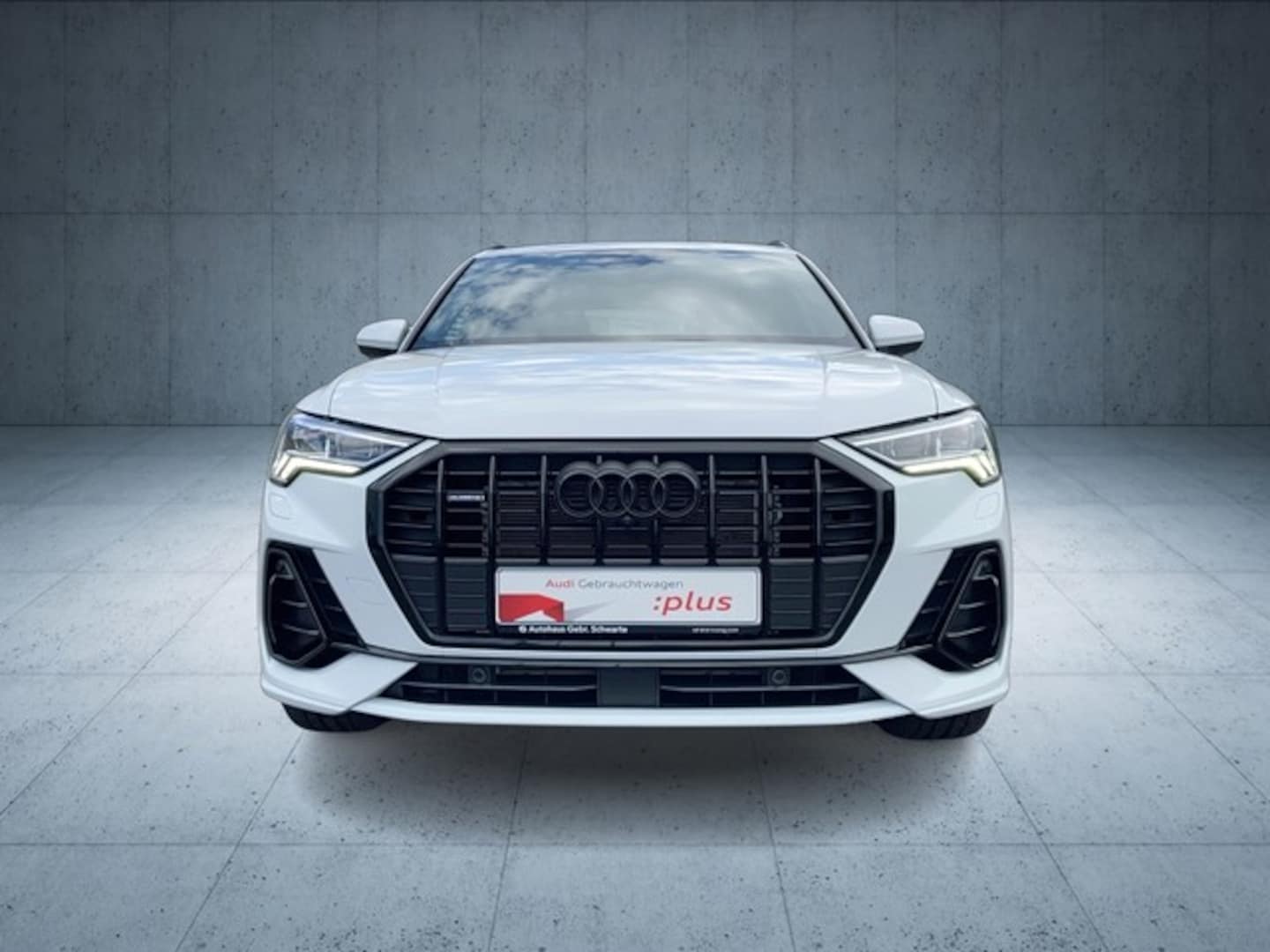 Bild über Audi Q3 S line 40 TDI quattro S tronic - für weitere Informationen kontaktieren Sie den Audi Partner