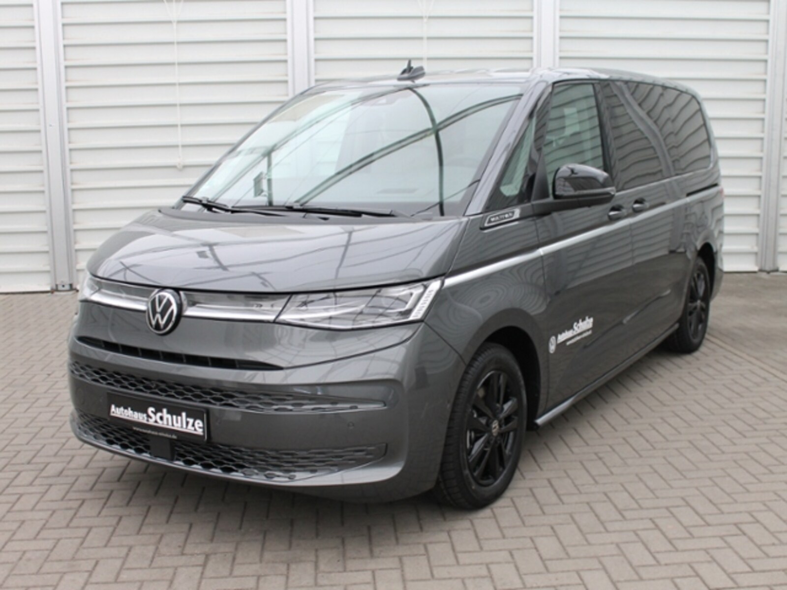 Volkswagen Multivan Langversion – Bild 2