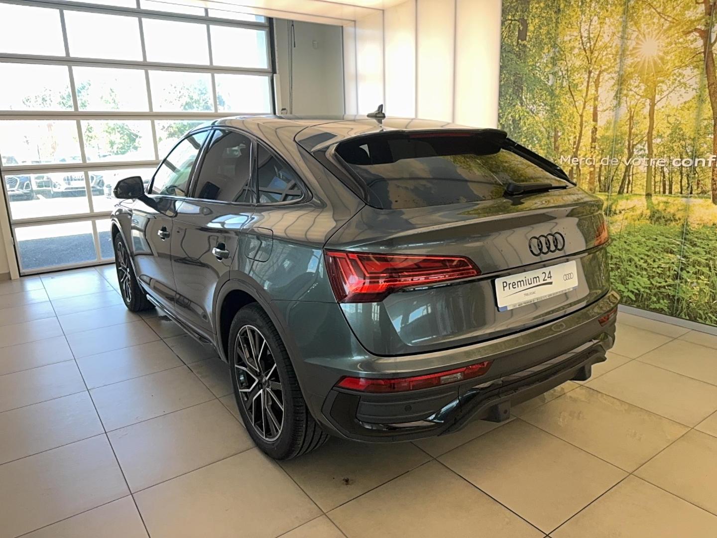 Image about Audi Q5 Sportback TFSI e S line 55 TFSI e Hybride rechargeable quattro270(367)kW(ch)S tronic