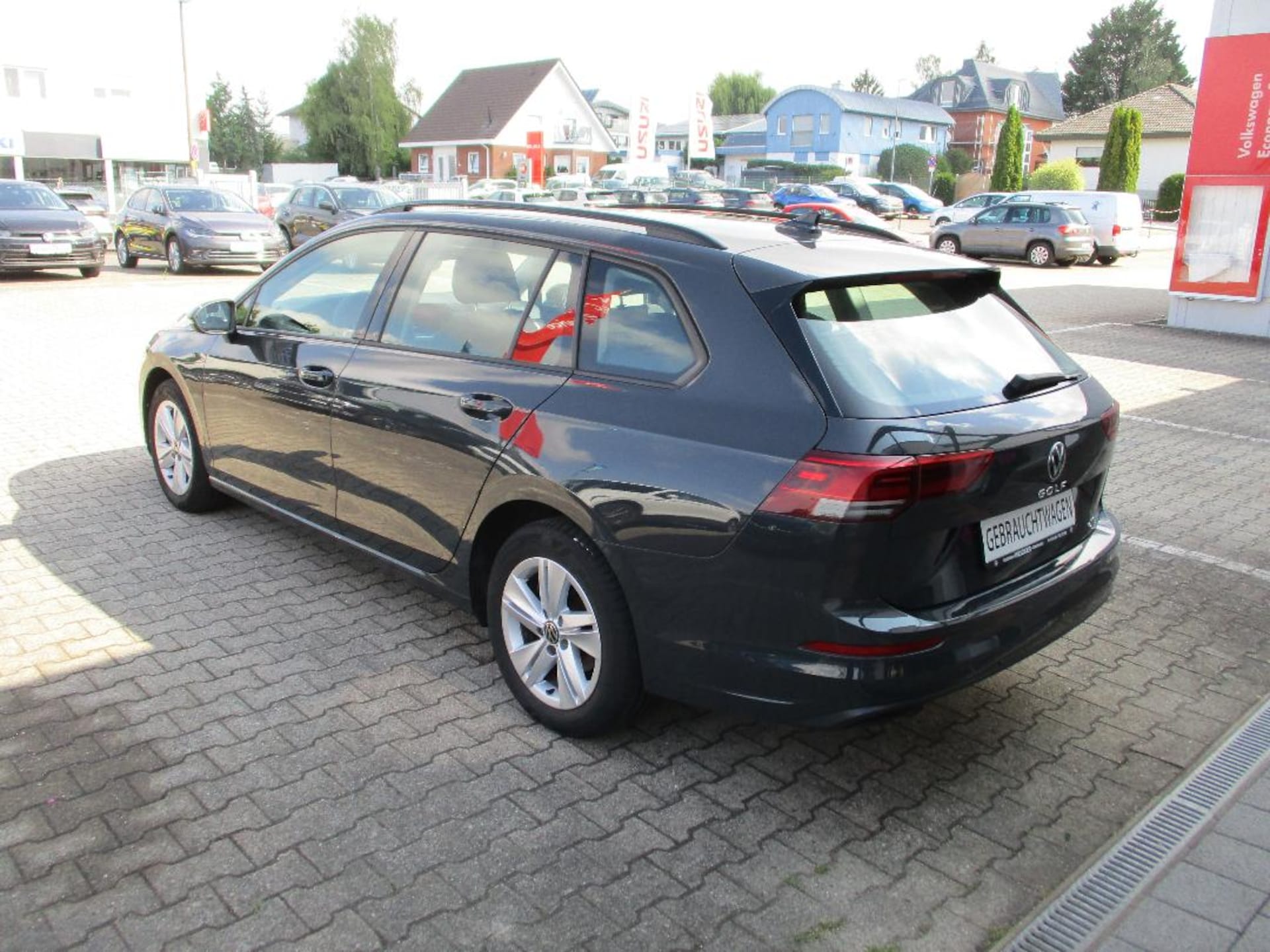 Volkswagen Golf Variant Life