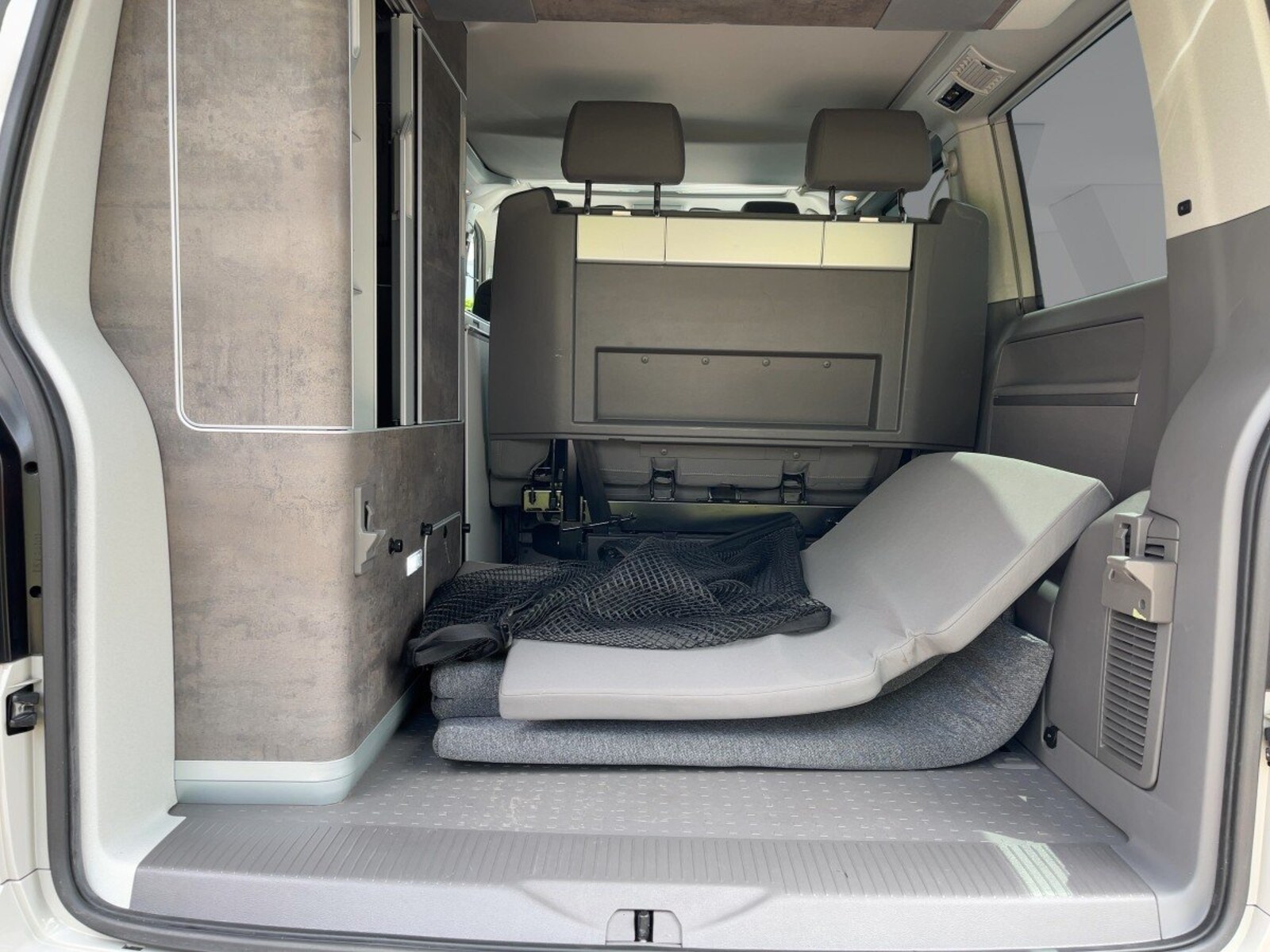 Volkswagen T6.1 California – Bild 6