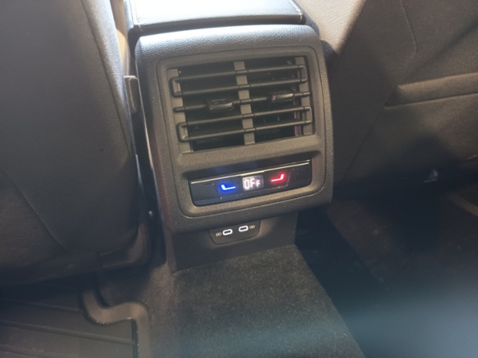 Volkswagen Golf Variant – Bild 9