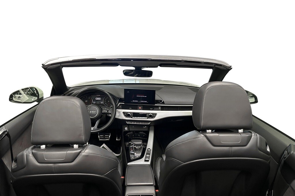 Bild som visar&nbsp;Audi A5 Cabriolet&nbsp;A5 Cabriolet 40 TFSI S line 190 hk S tronic - för mer information kontakta din Audi Partner