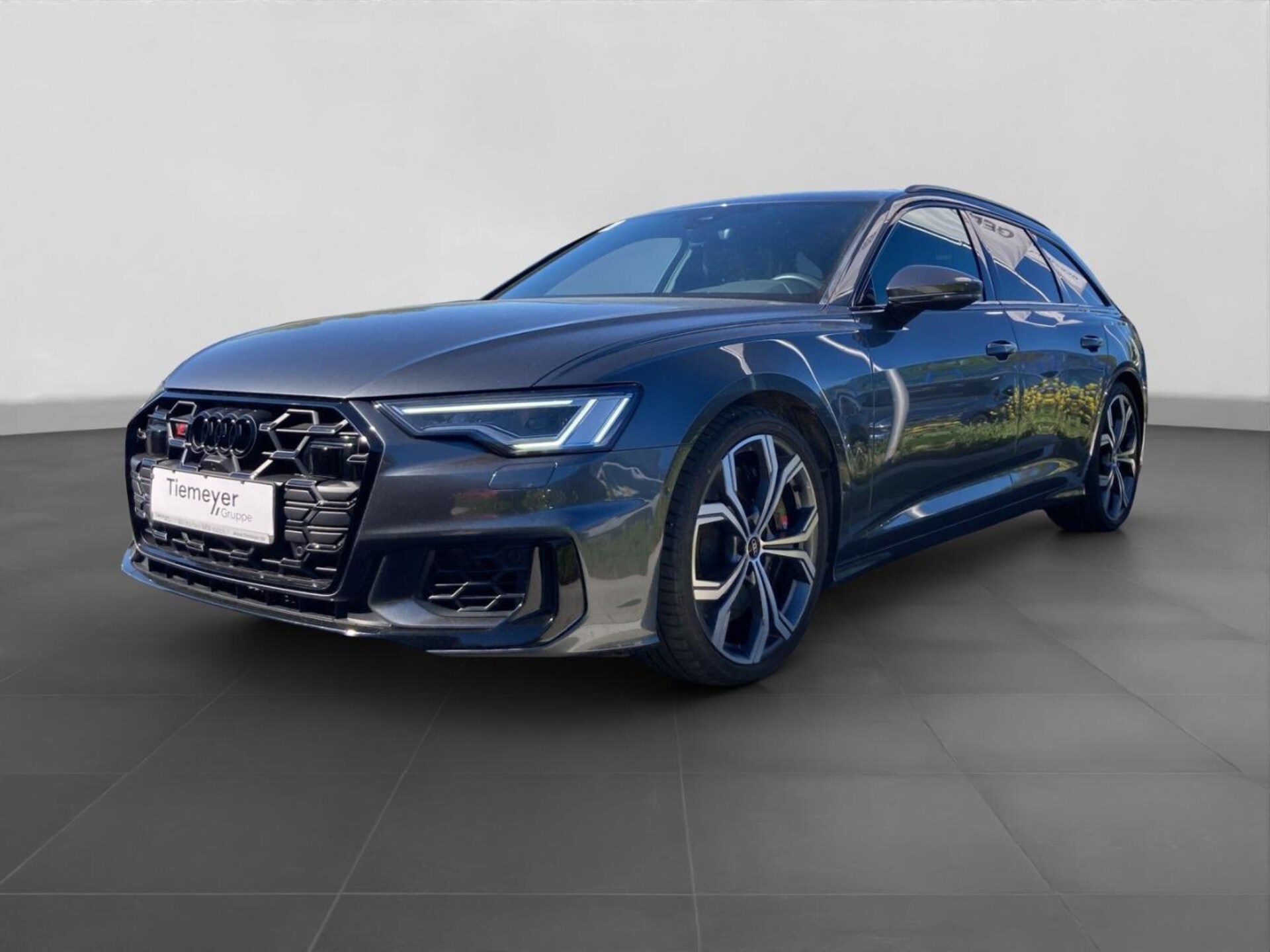 Audi S6 Avant 2025