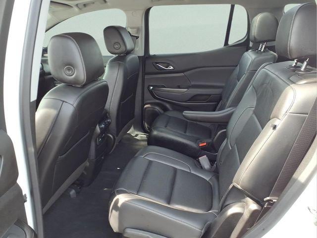 2023 GMC Acadia SLT - Photo 6