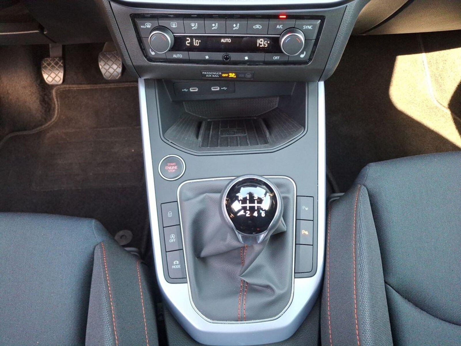 SEAT Arona – Bild 13
