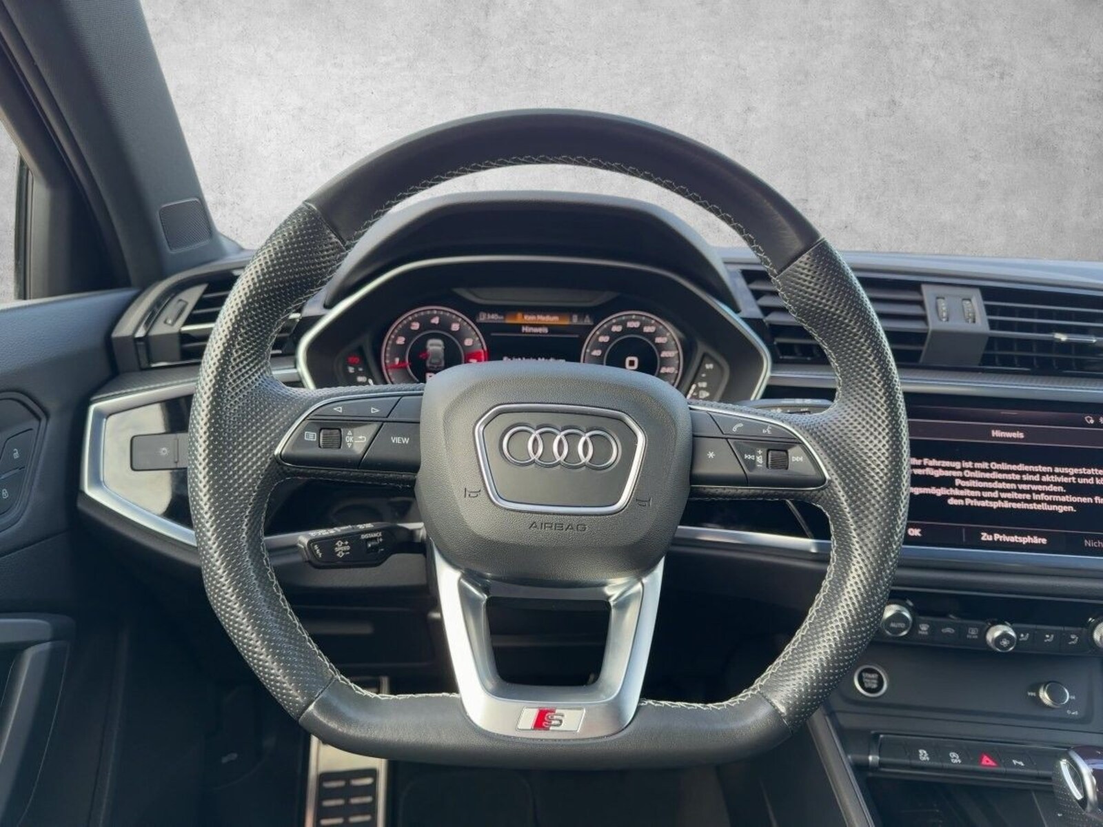 Audi Q3 – Bild 12