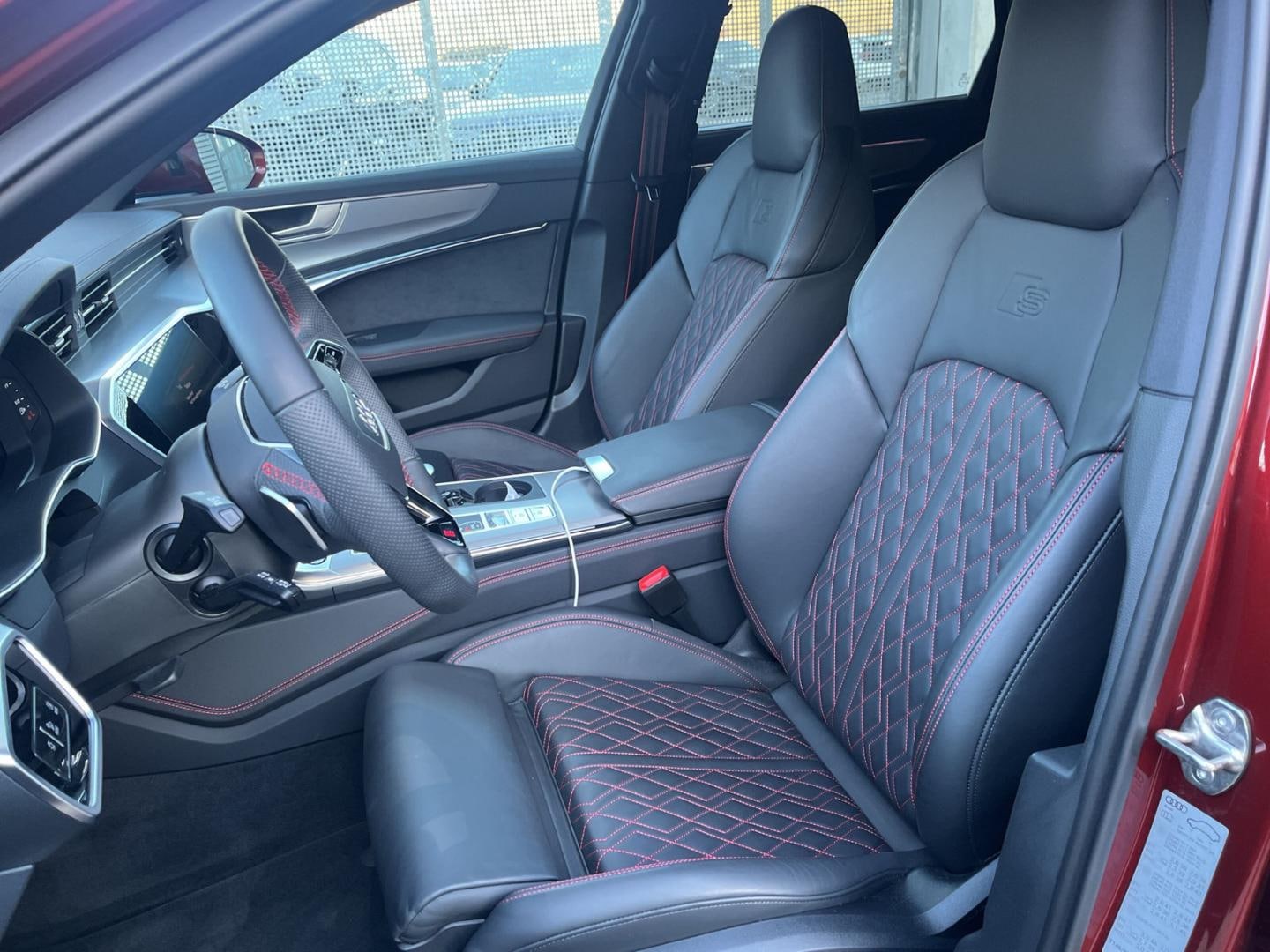 Bild über Audi A6 Avant S line 50 TDI quattro tiptronic - für weitere Informationen kontaktieren Sie den Audi Partner