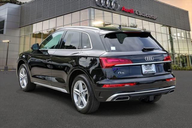 Used 2025 Audi Q5 Premium Plus with VIN WA1E2AFY1S2062916 for sale in Calabasas, CA