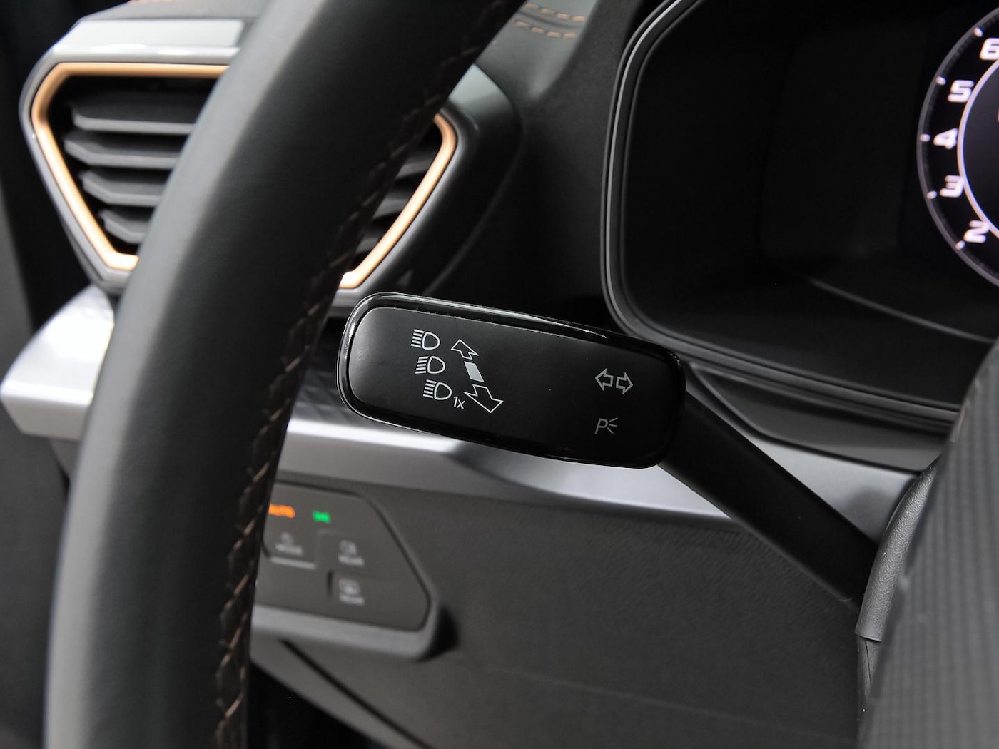 CUPRA Leon León 1.5 TSI e-Hybrid DSG 150 kW (204 CV) — photo 14